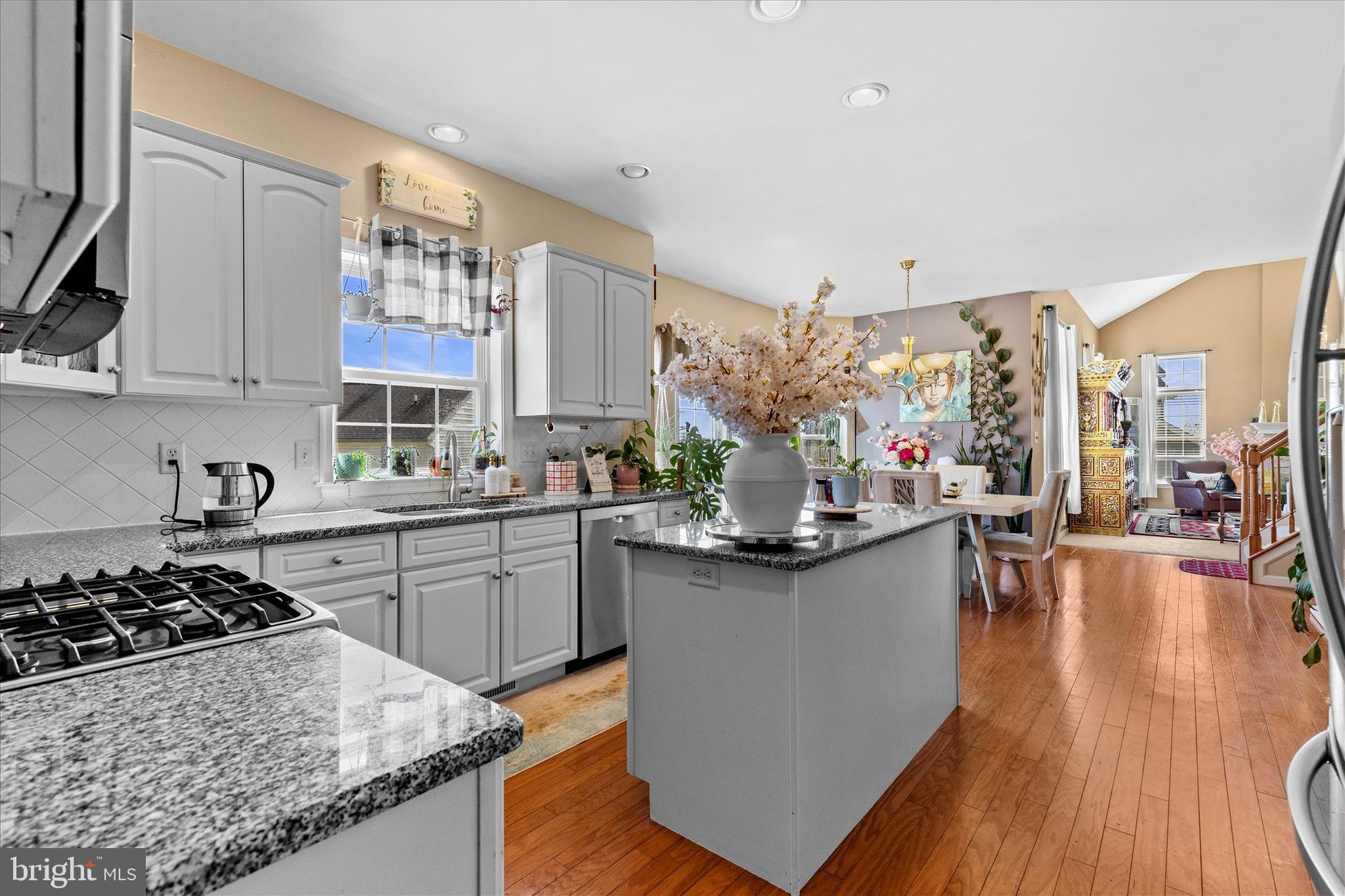 BROOKRIDGE ESTATES - Residential