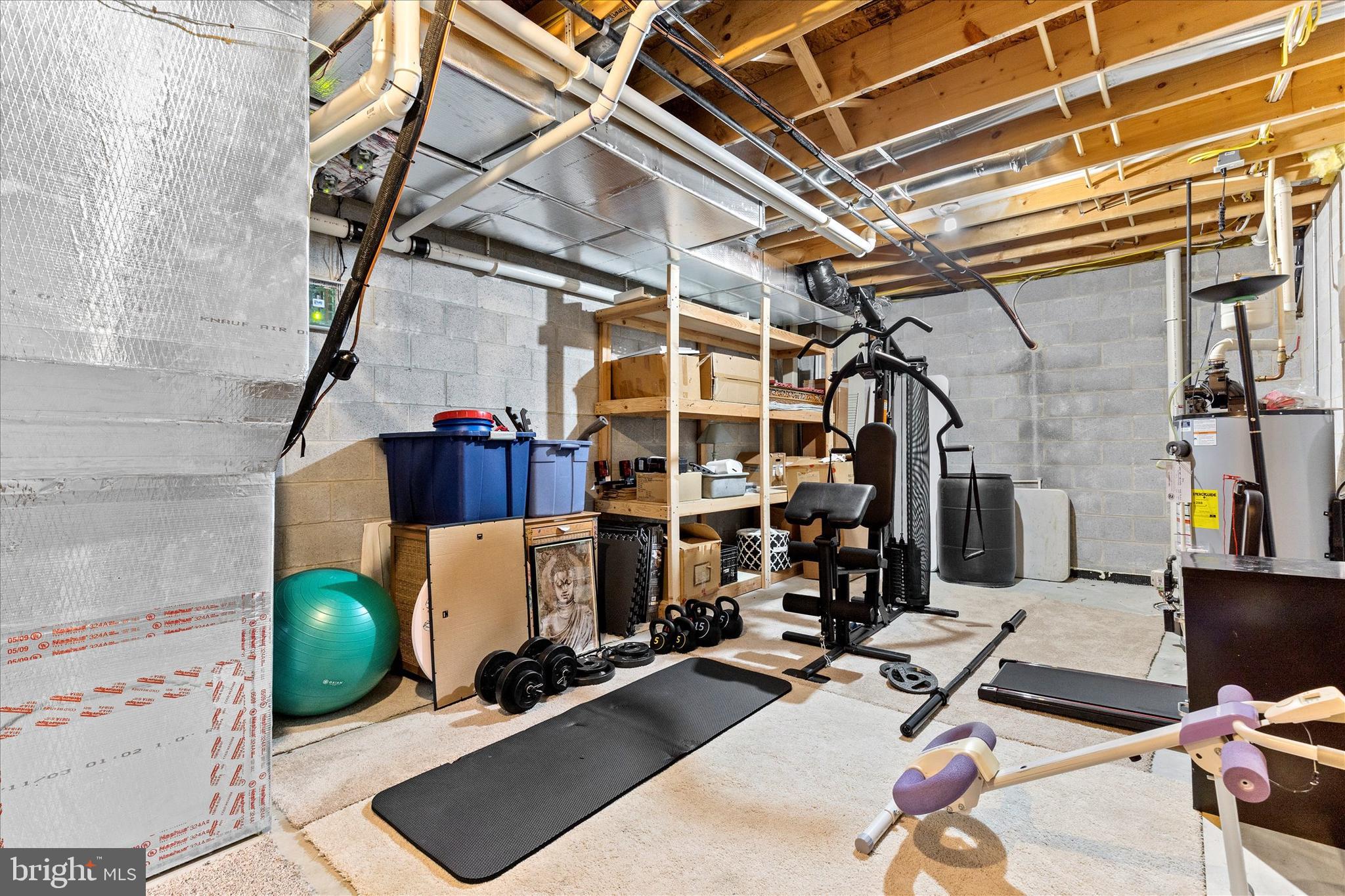 BROOKRIDGE ESTATES - Residential