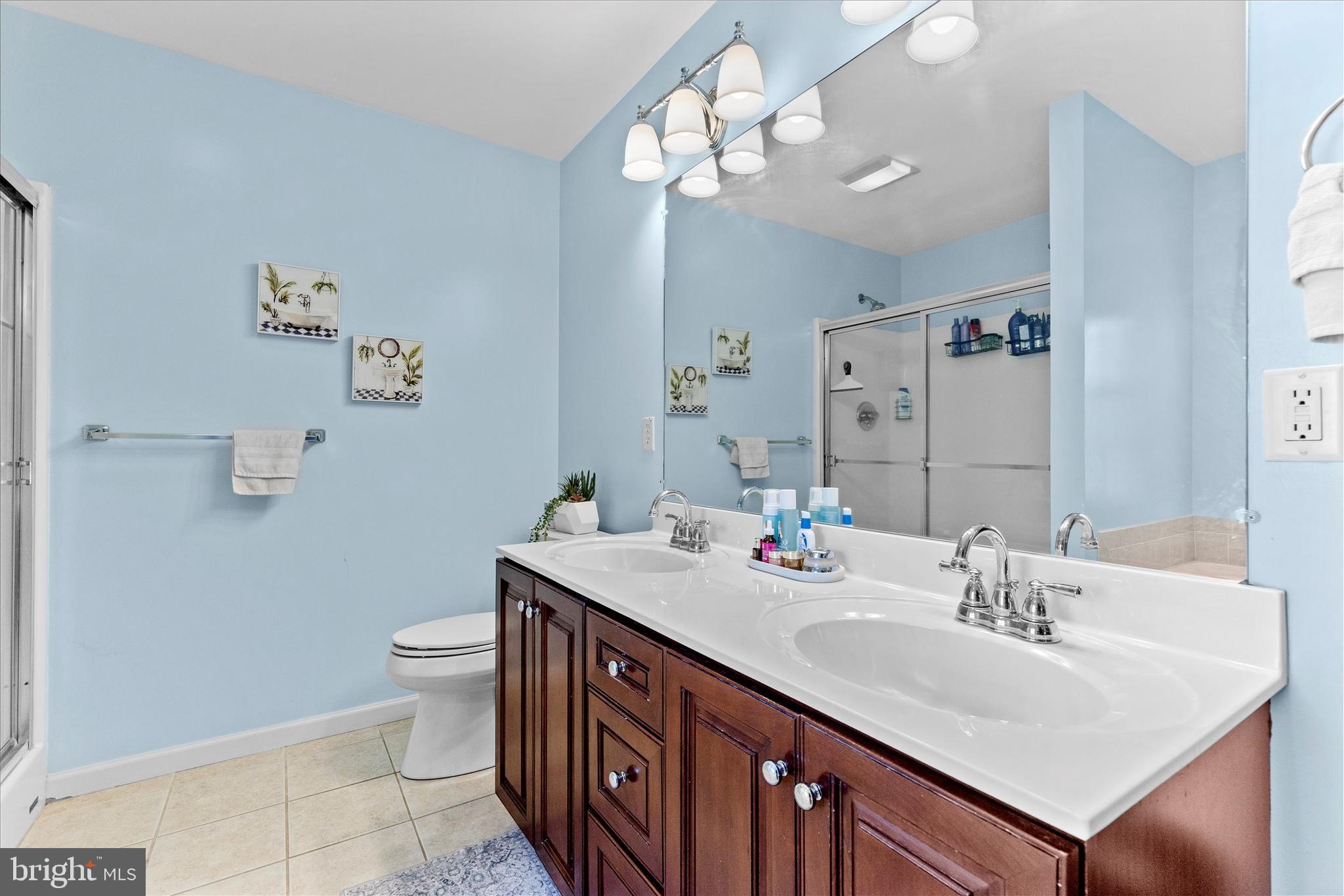 BROOKRIDGE ESTATES - Residential