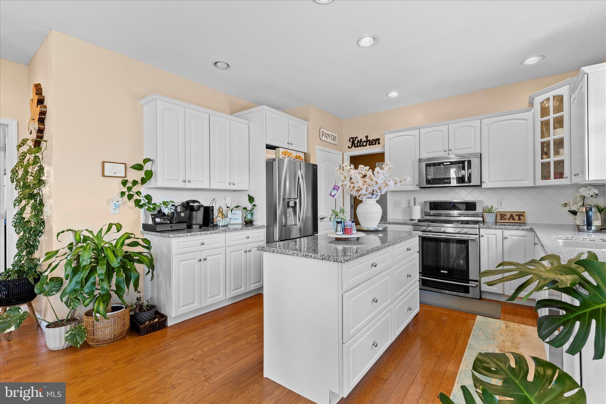 BROOKRIDGE ESTATES - Residential