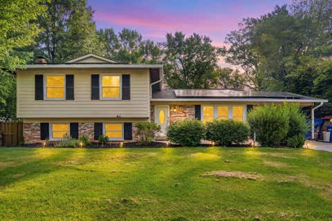 Photo of 2410 Parkers Lane, ALEXANDRIA, VA 22306 (MLS # VAFX2322020)