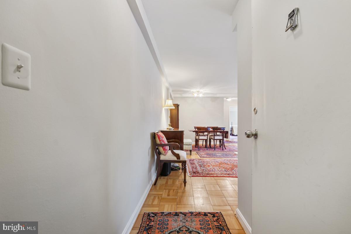 5315 CONNECTICUT AVENUE NW 605