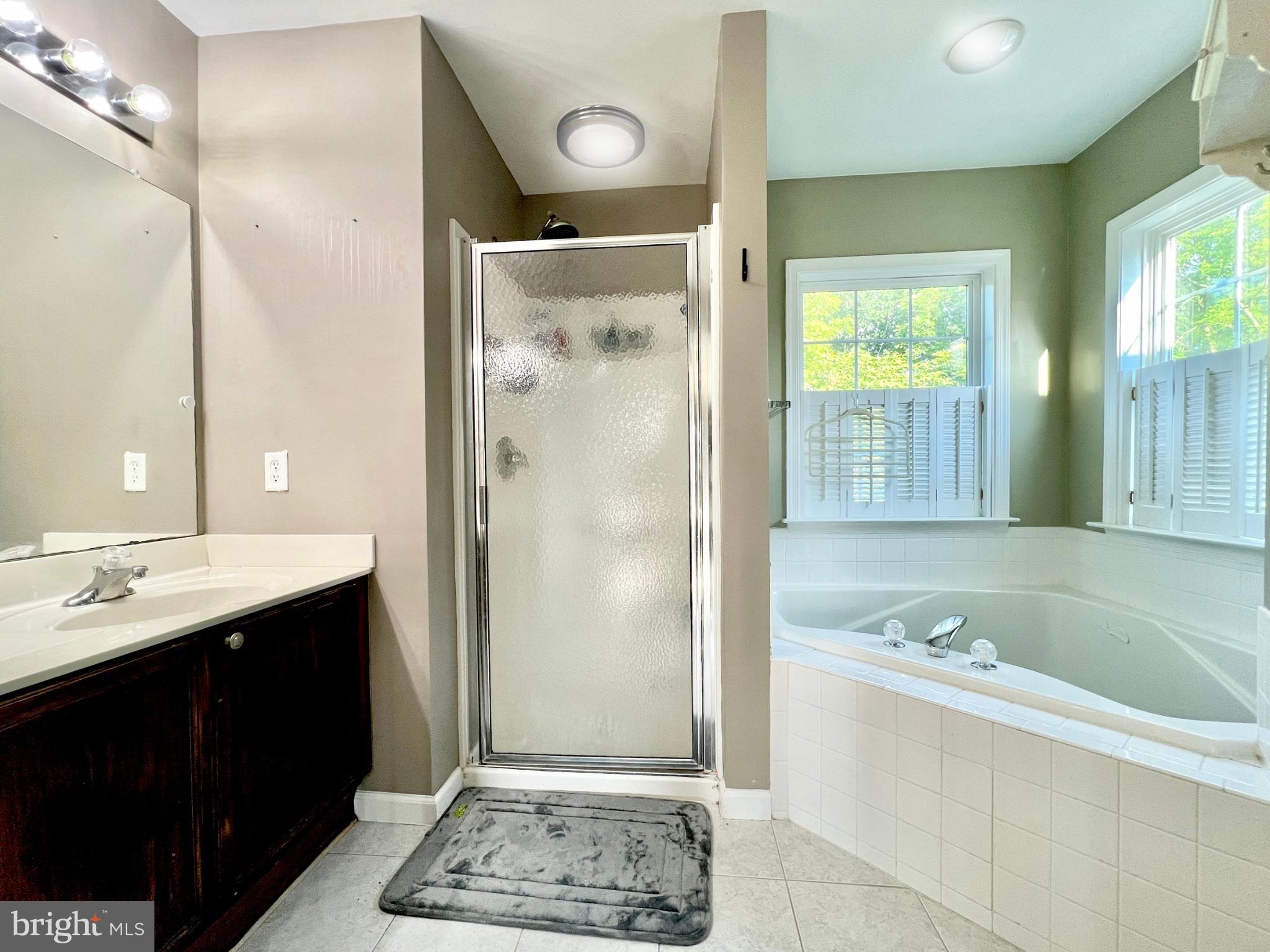 STONEBRIDGE - Residential