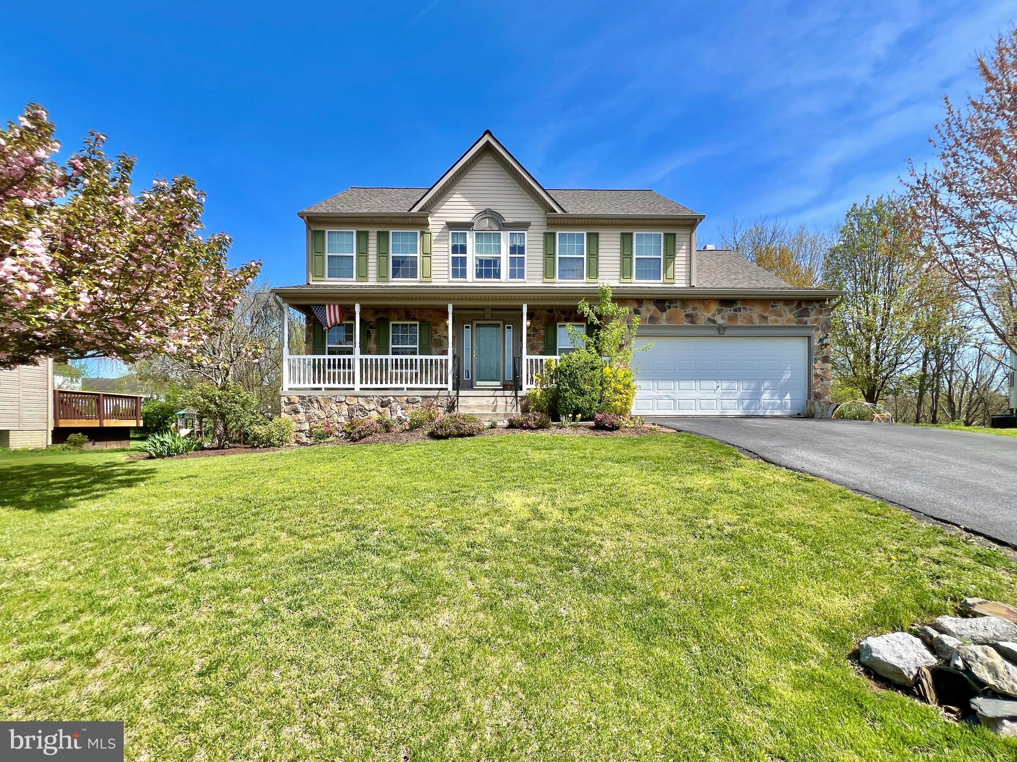 STONEBRIDGE - Residential