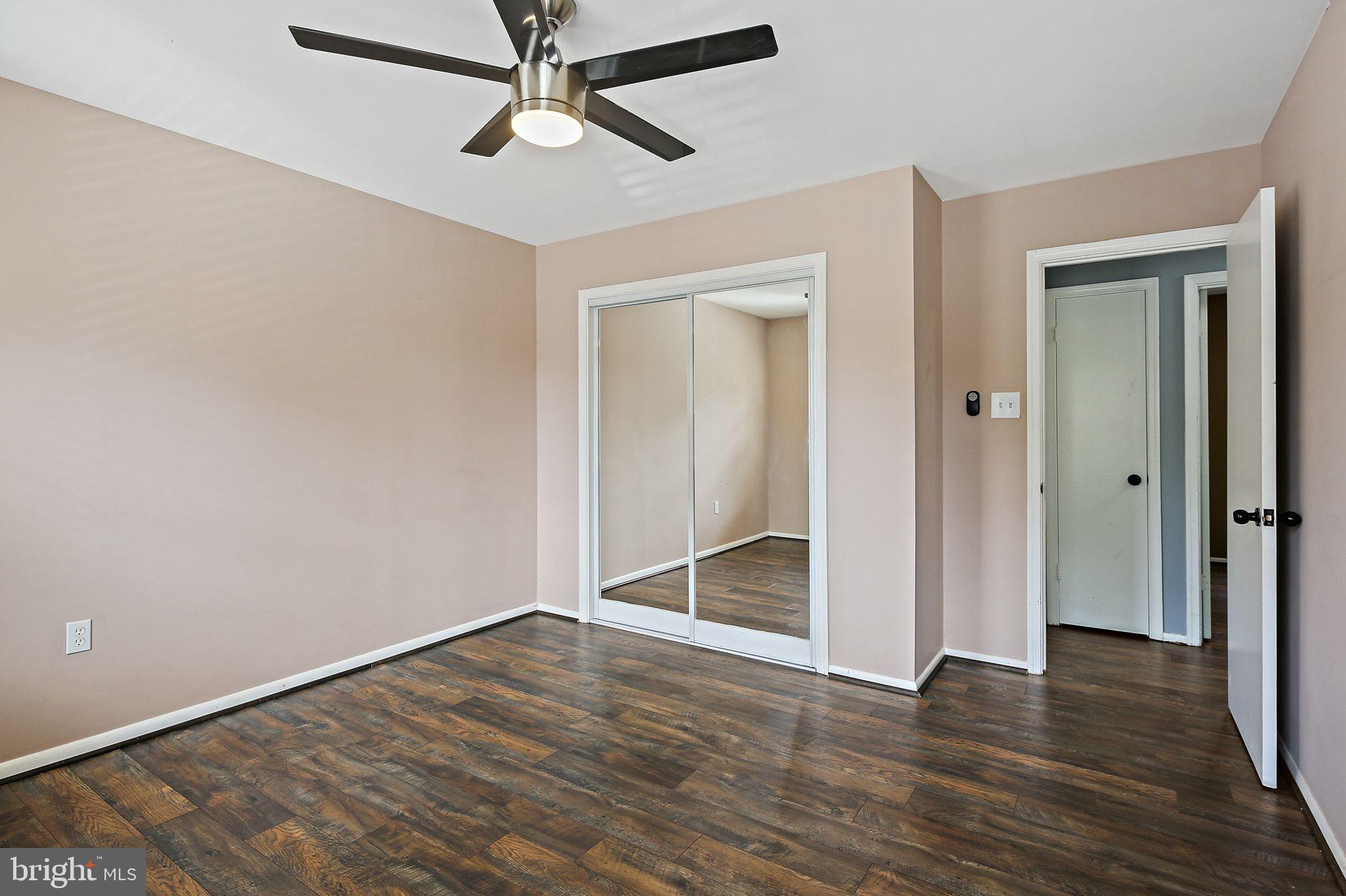 ROCKSHIRE TOWNHOMES - Residential Lease