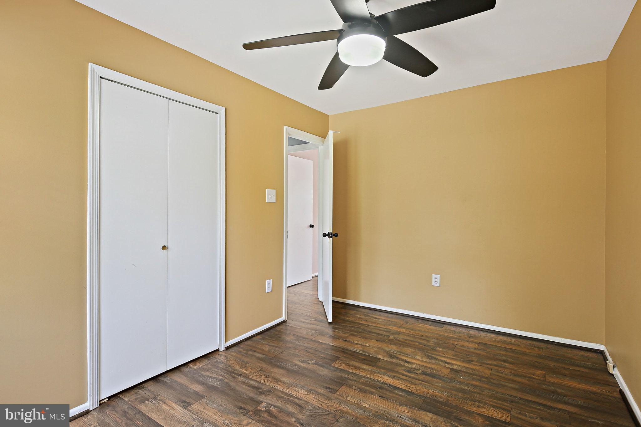 ROCKSHIRE TOWNHOMES - Residential Lease