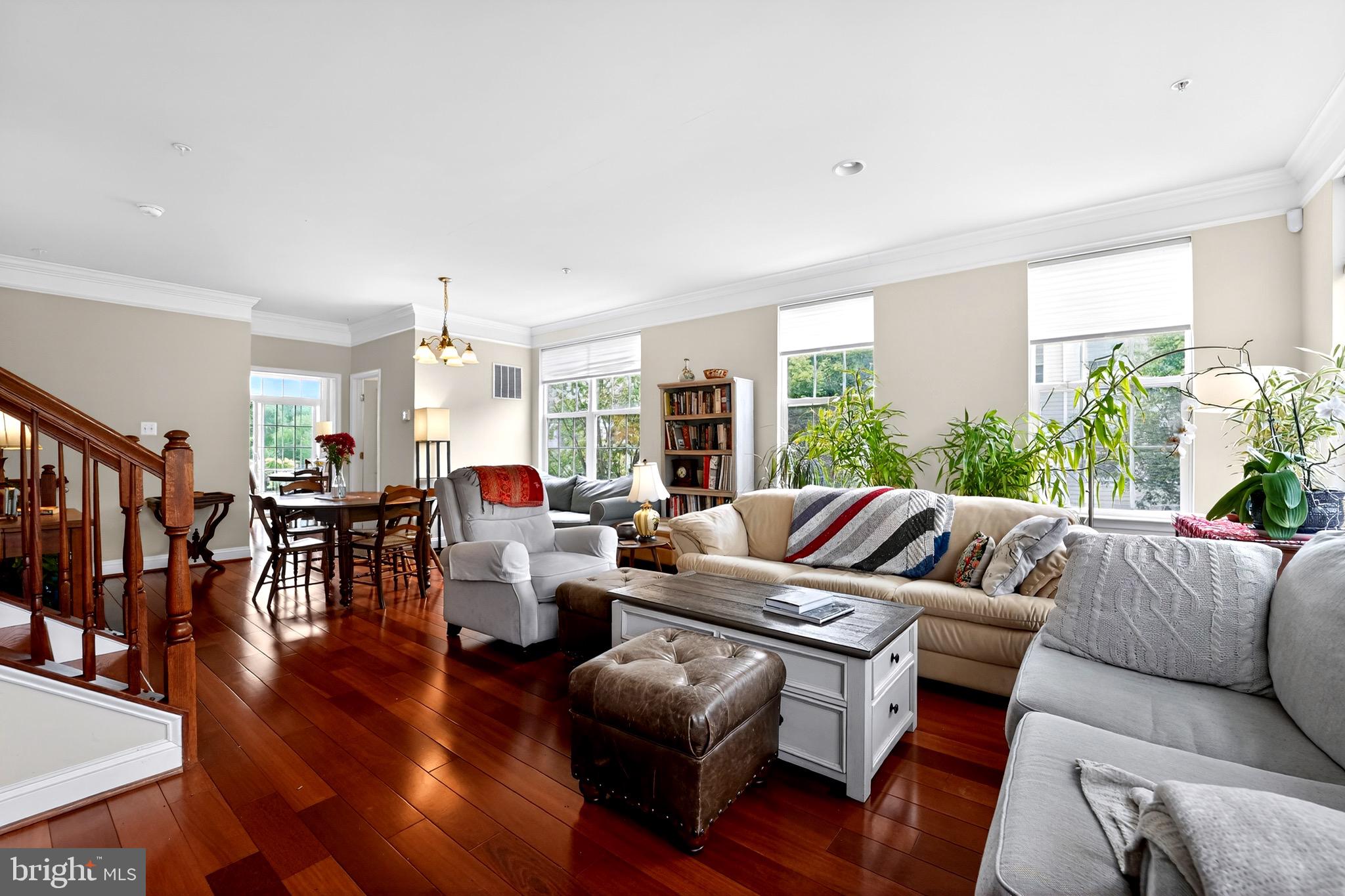 130 LINDEN PLACE