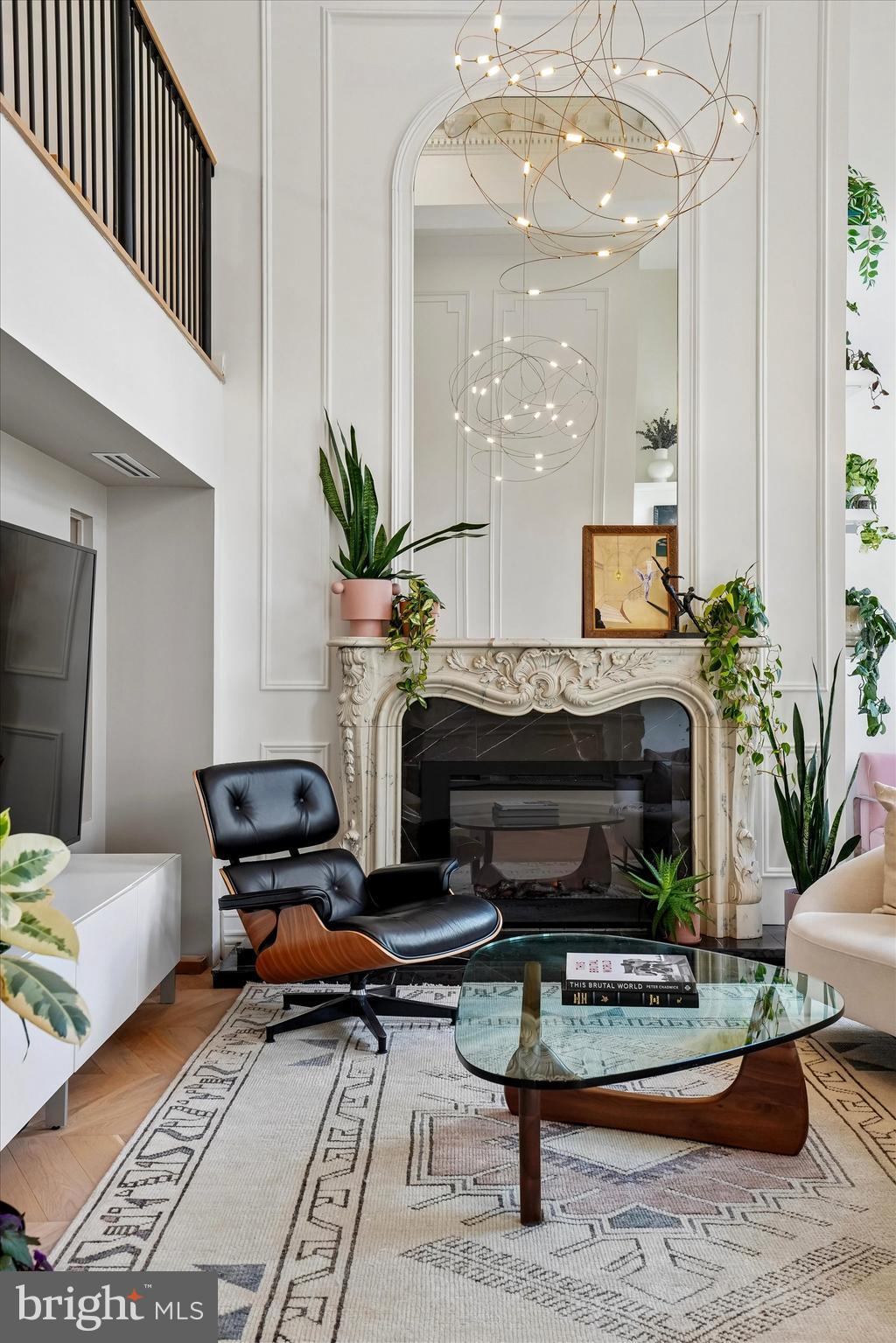 1035 SPRUCE STREET 306