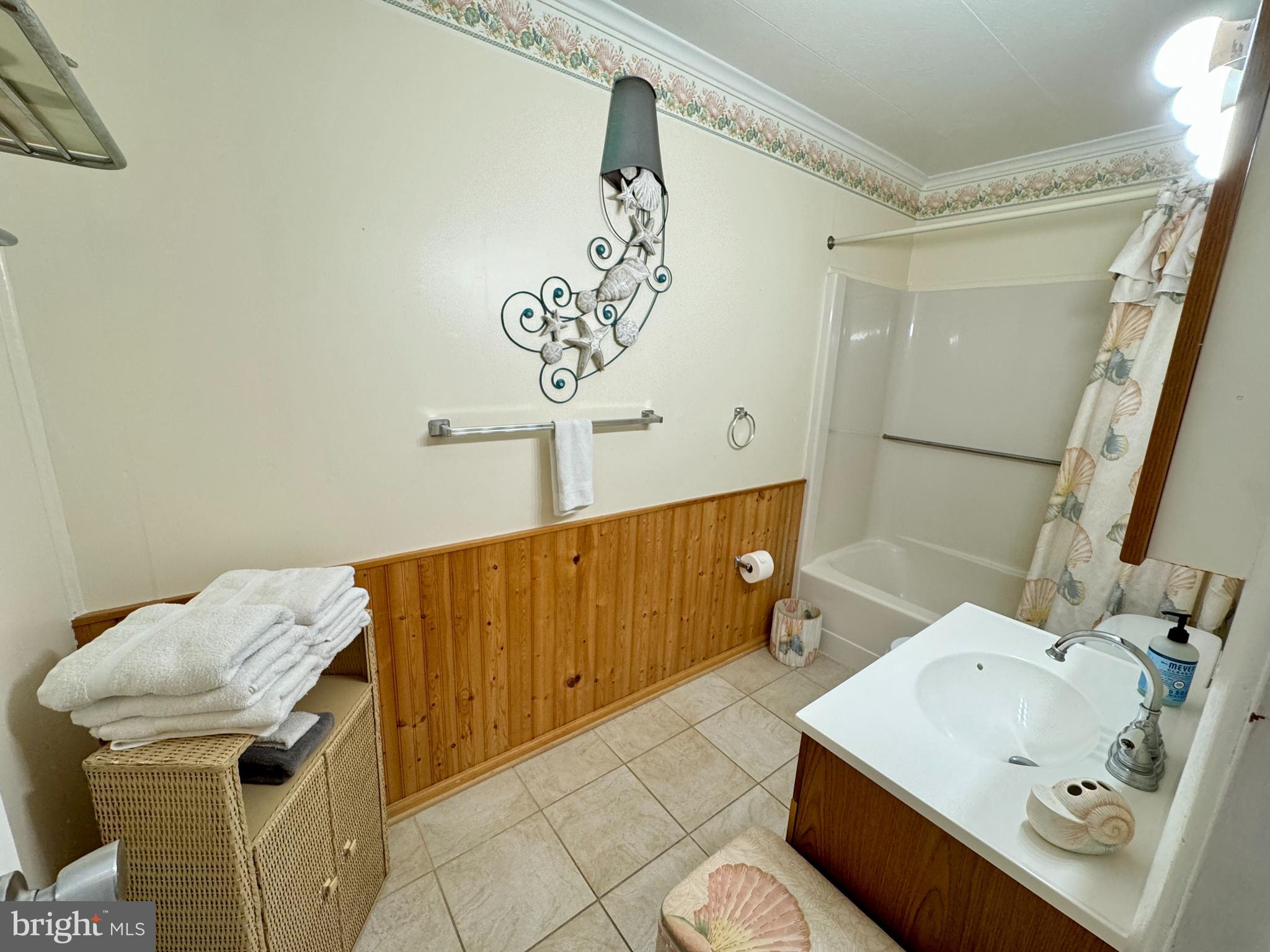 GULLWAY VILLA - Residential