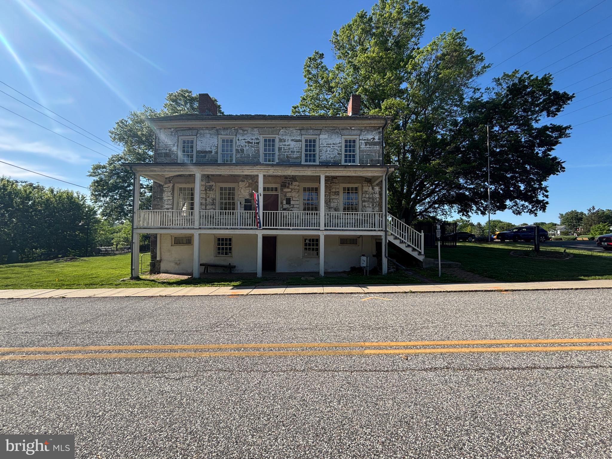 FRENCHTOWN CROSSING - Residential