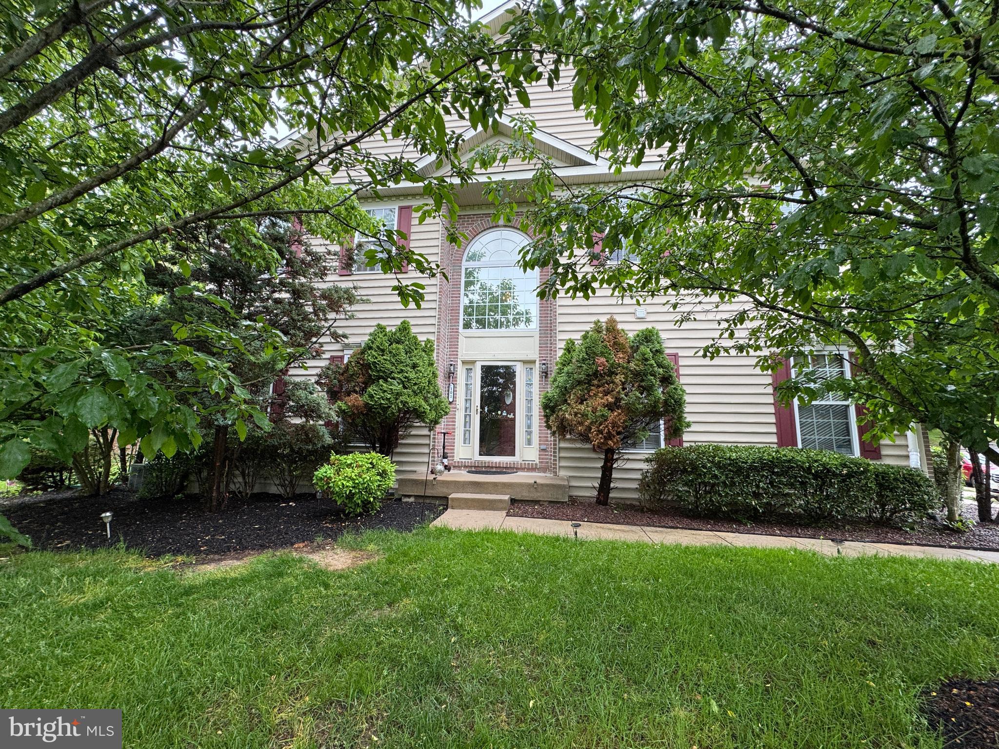 101 RUSTIC COURT