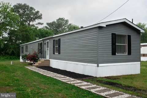 12 WHISPERING LANE MAGNOLIA DE 19962