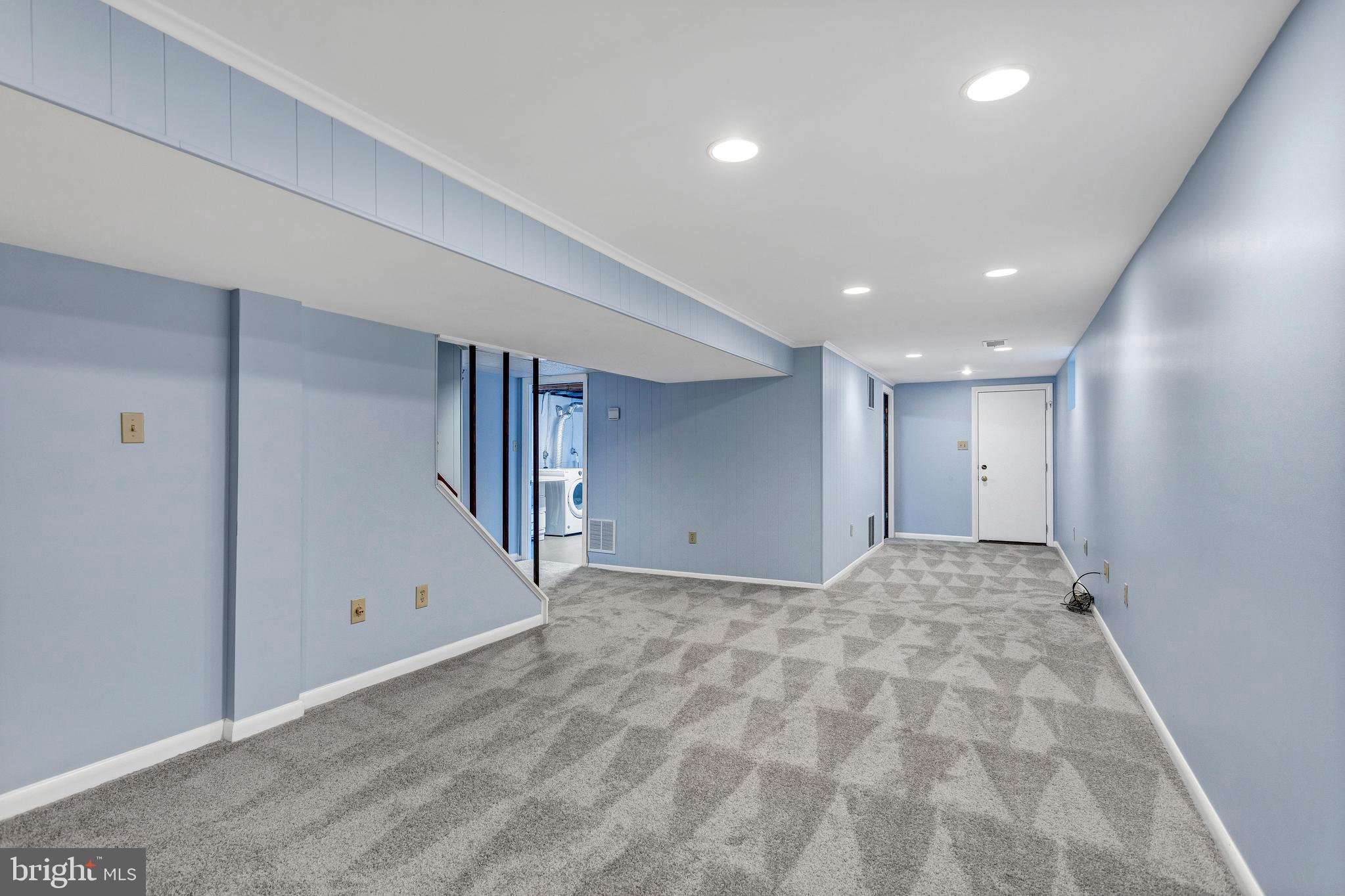 HIGH RIDGE PARK - Residential