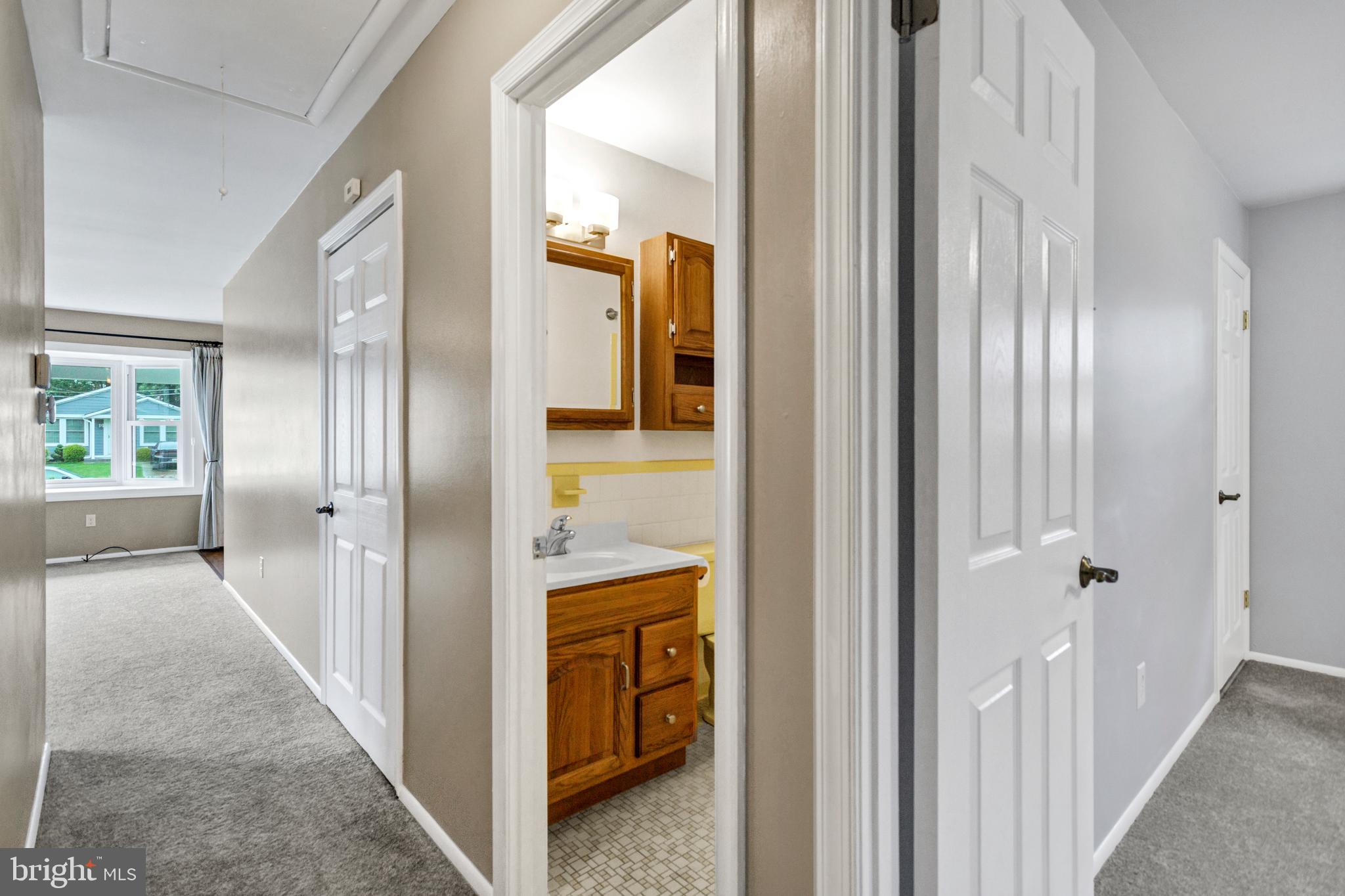 HIGH RIDGE PARK - Residential