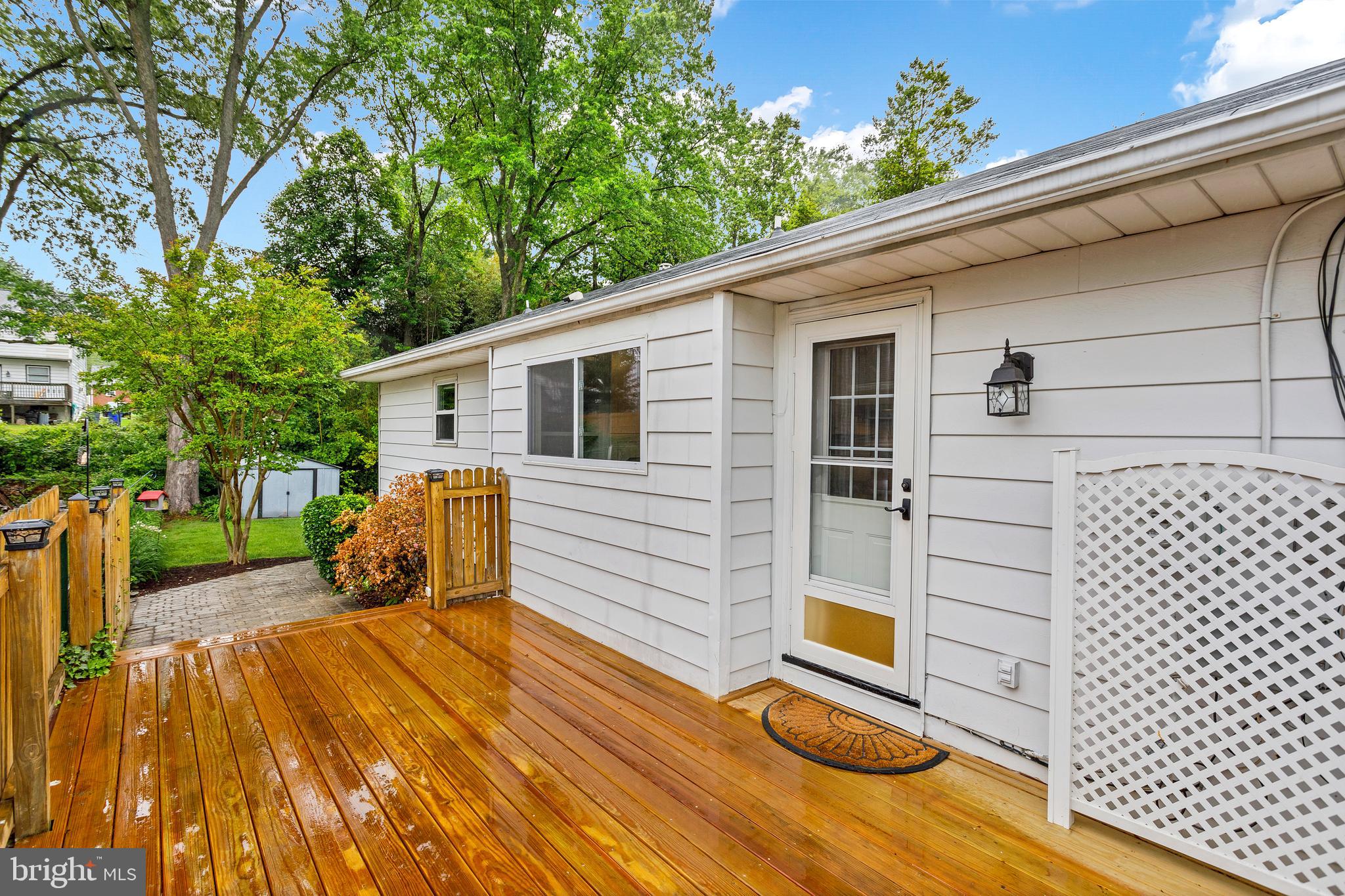 HIGH RIDGE PARK - Residential