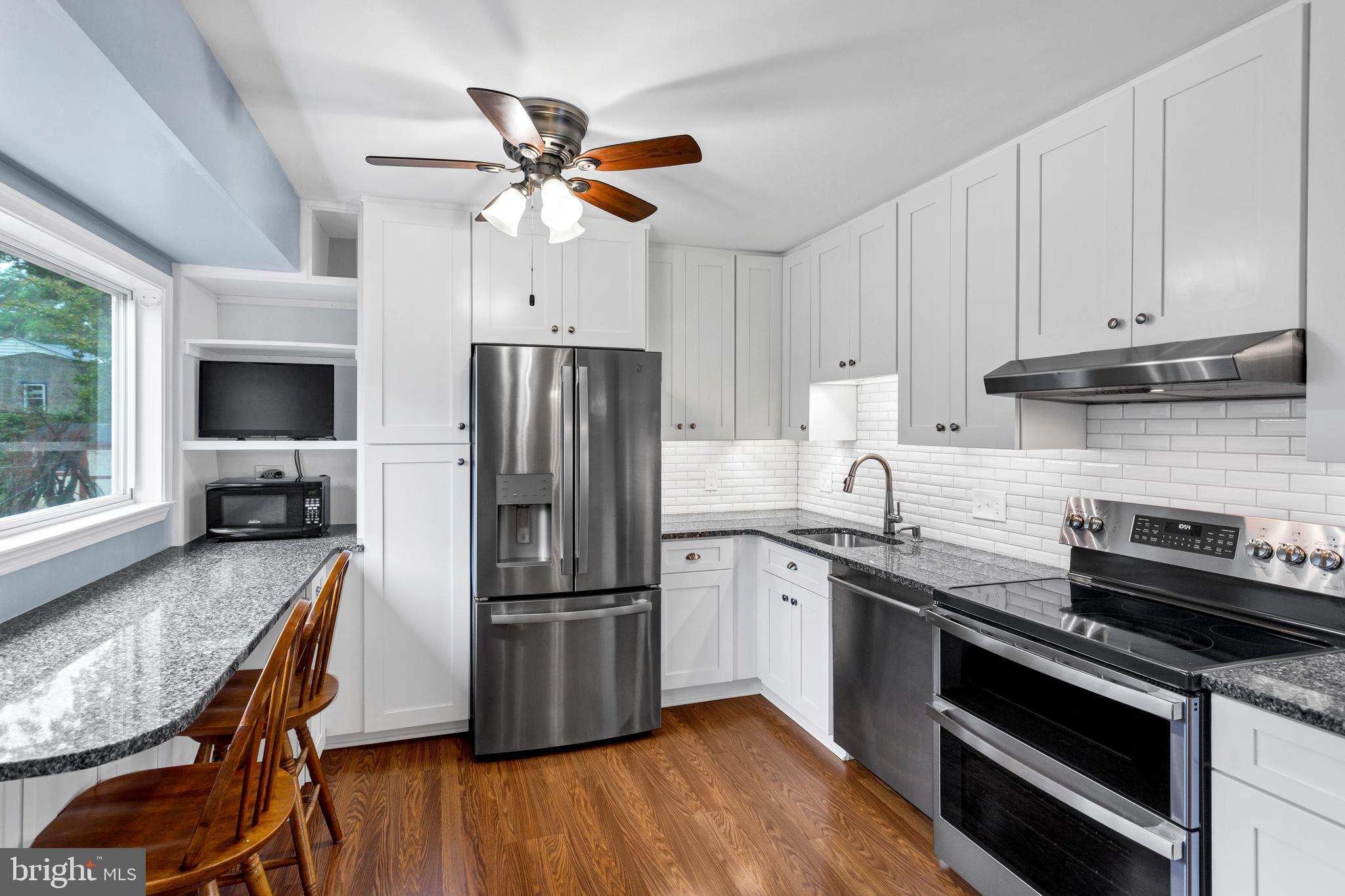 HIGH RIDGE PARK - Residential