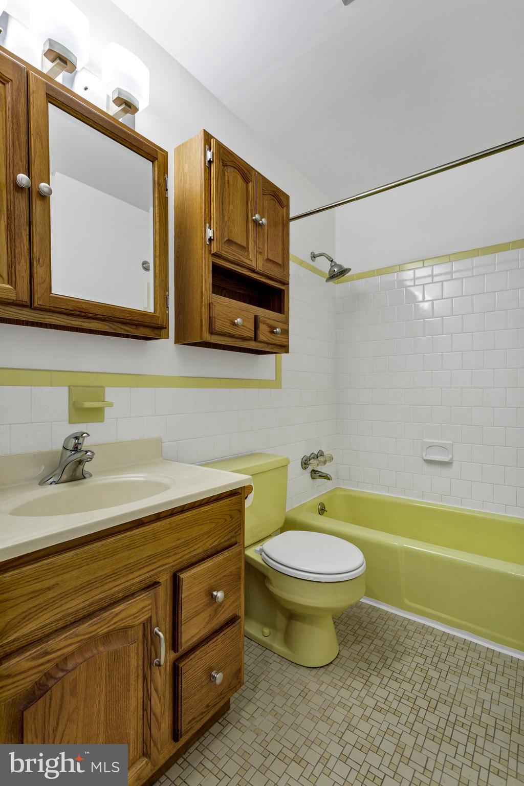 HIGH RIDGE PARK - Residential