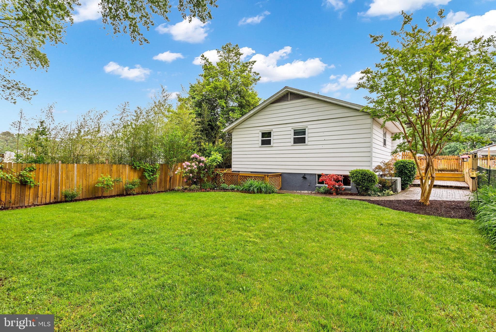 HIGH RIDGE PARK - Residential