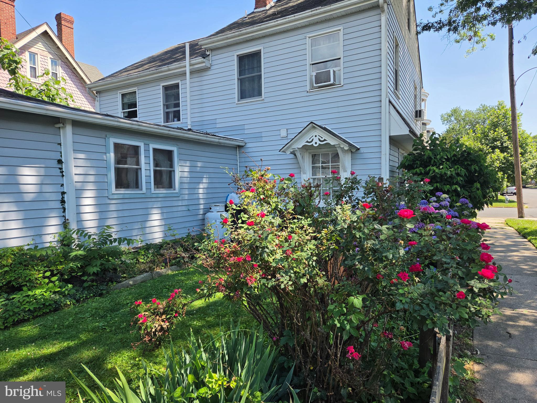 567 GREEN STREET