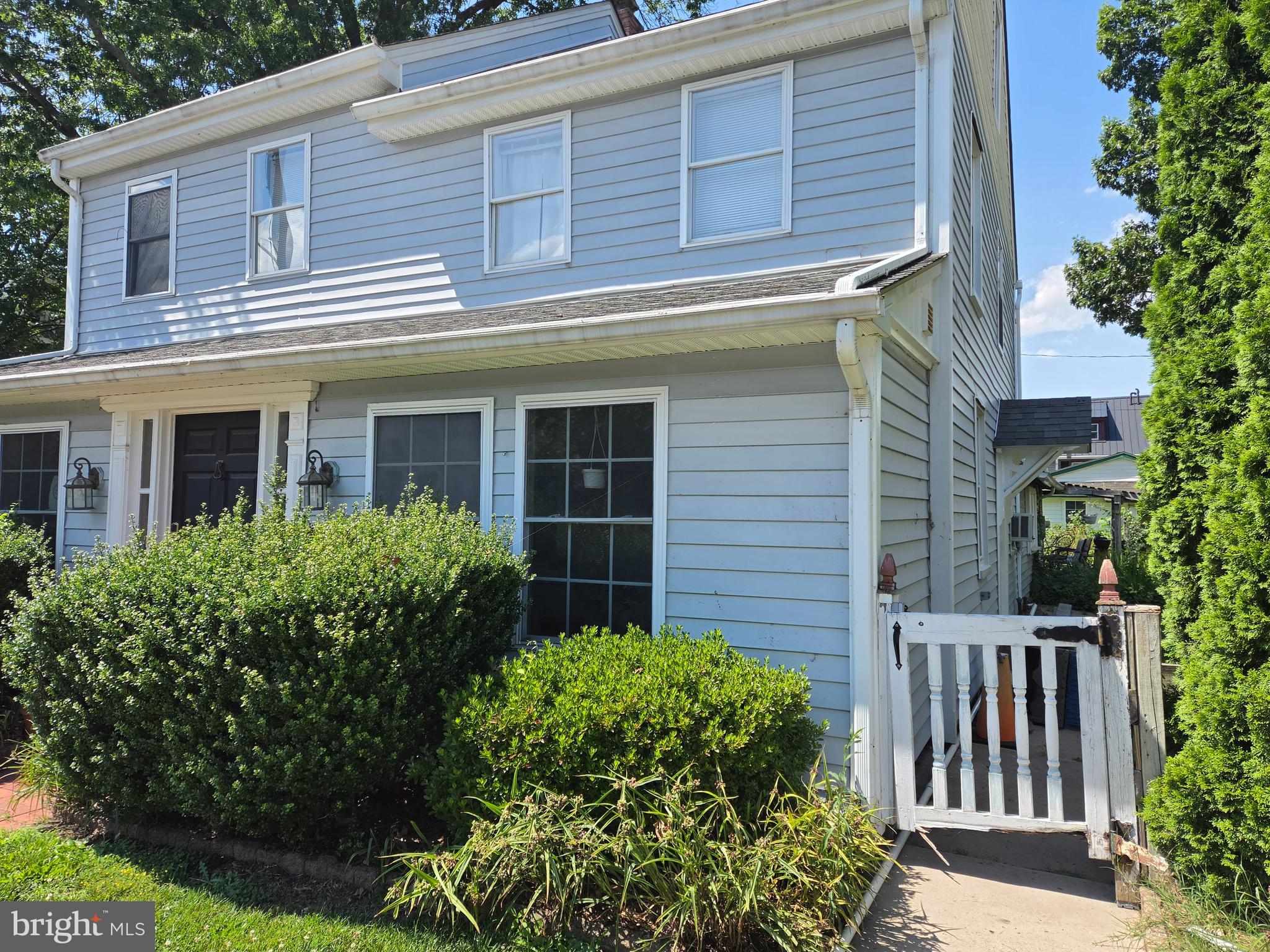 567 GREEN STREET
