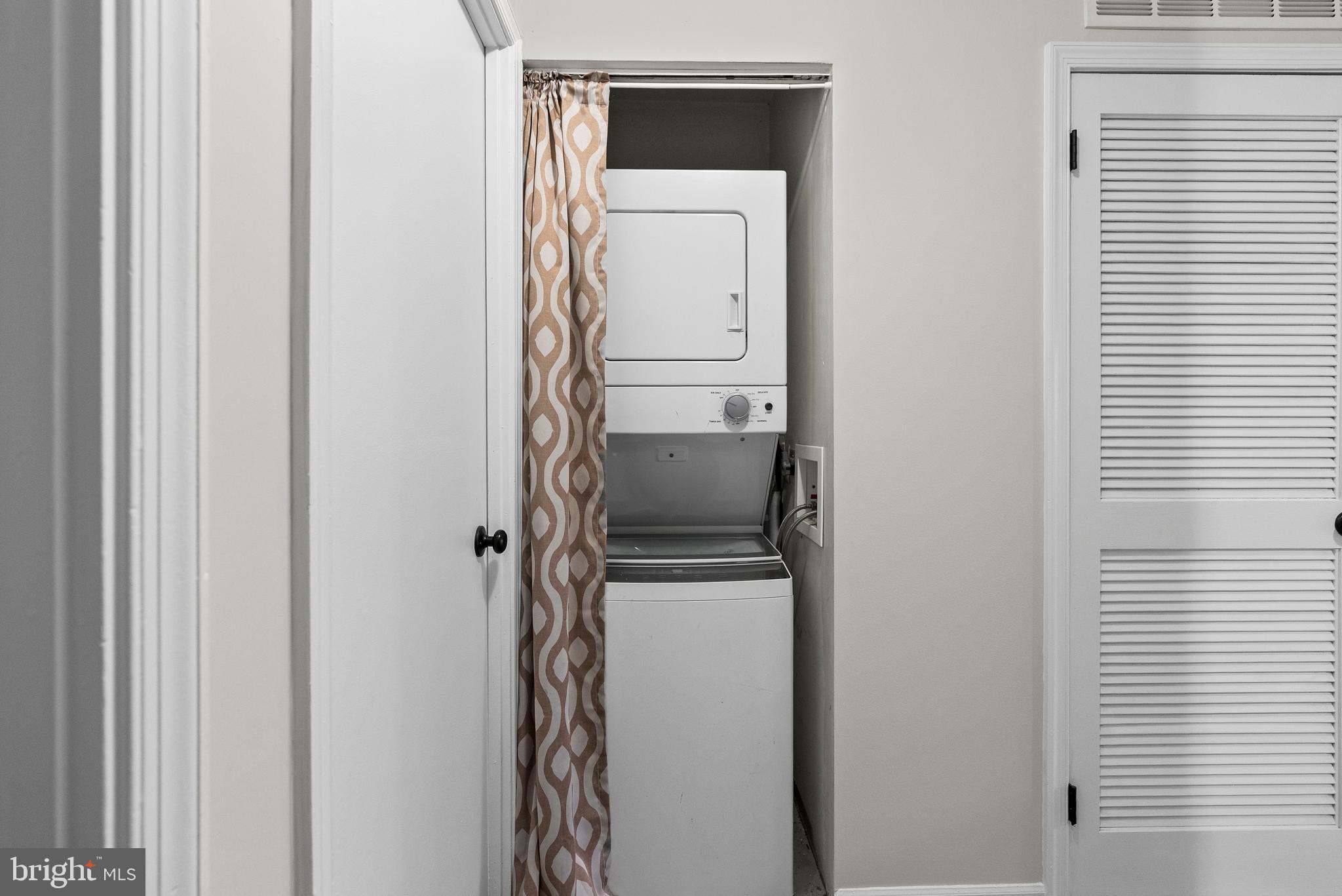 NORTHRIDGE ESTATES - Residential