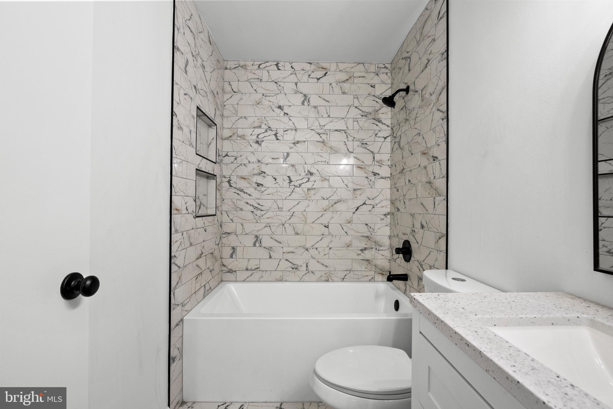 NORTHRIDGE ESTATES - Residential