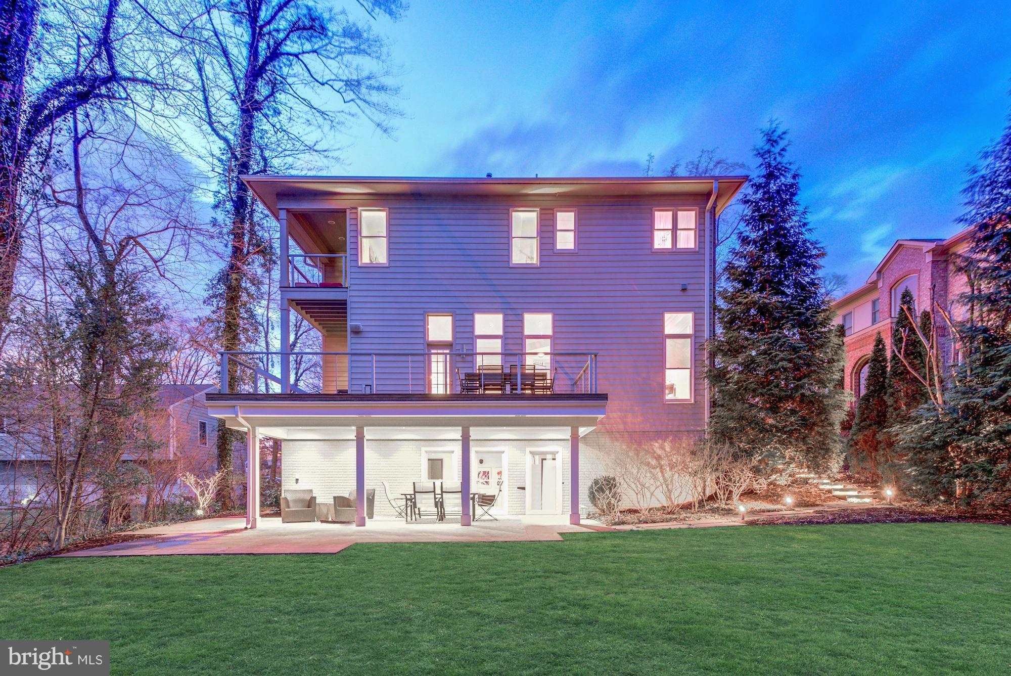 GRAYS OAKTON - Residential