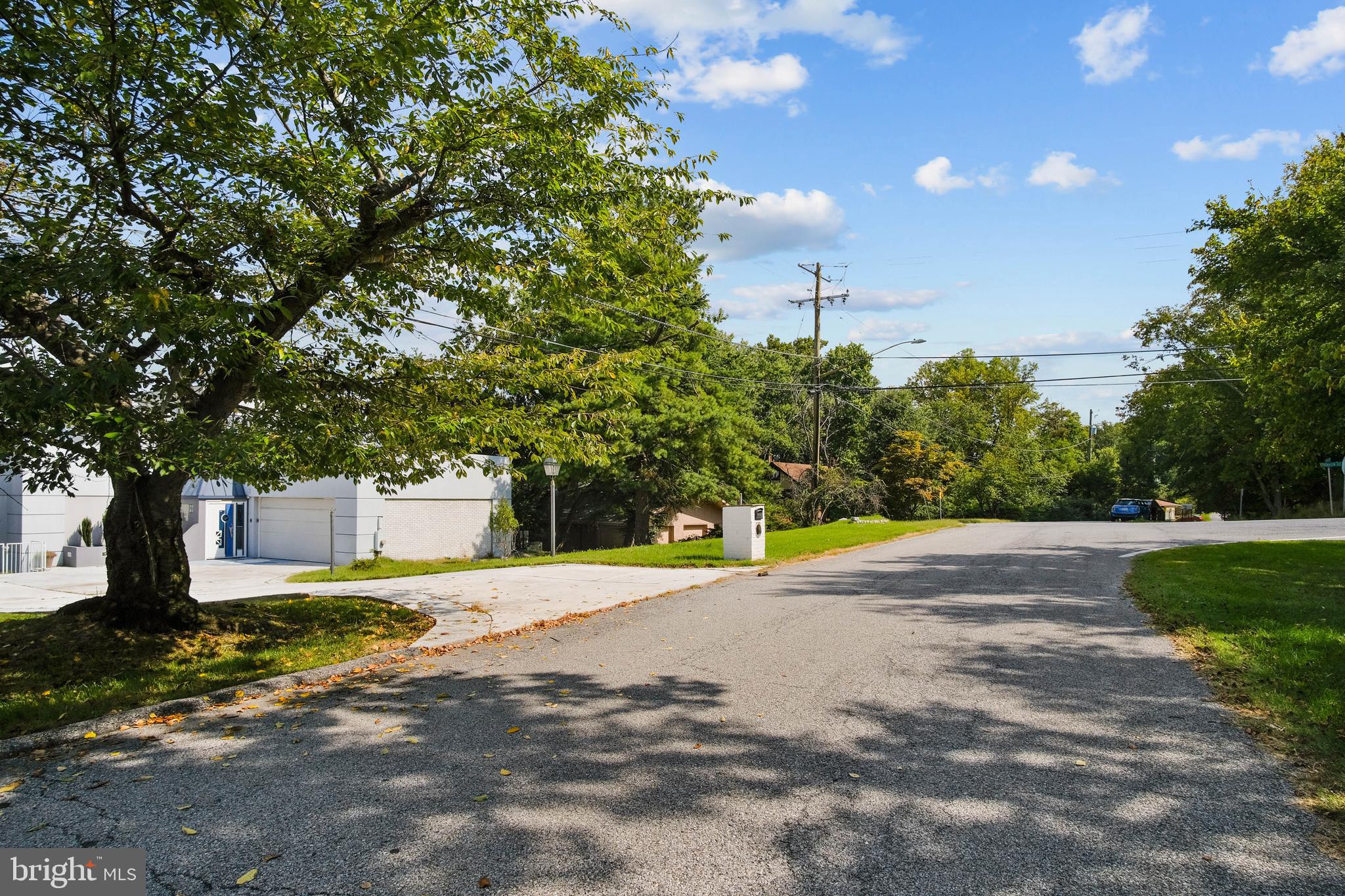 RIVERVIEW - Residential