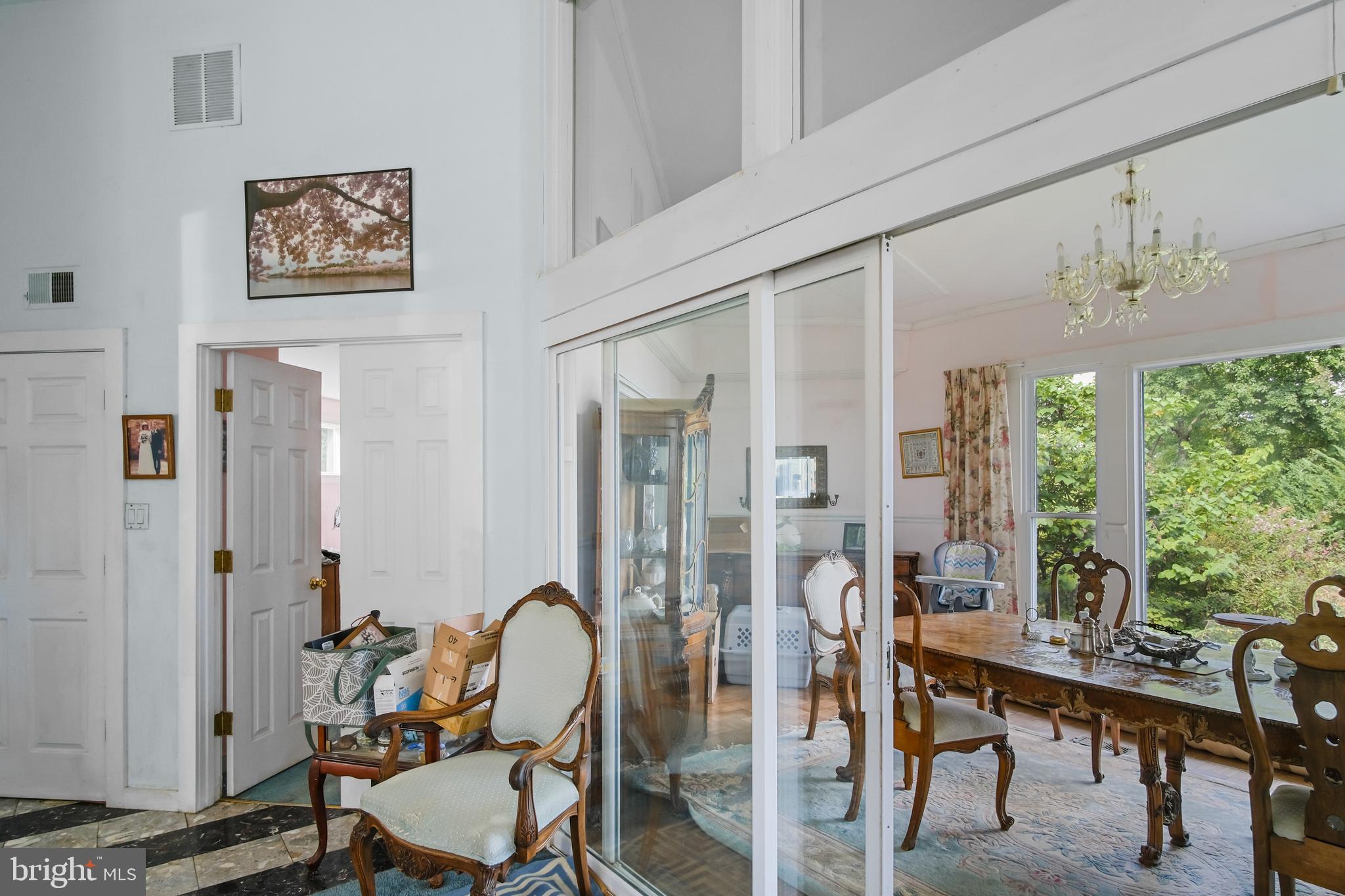 RIVERVIEW - Residential