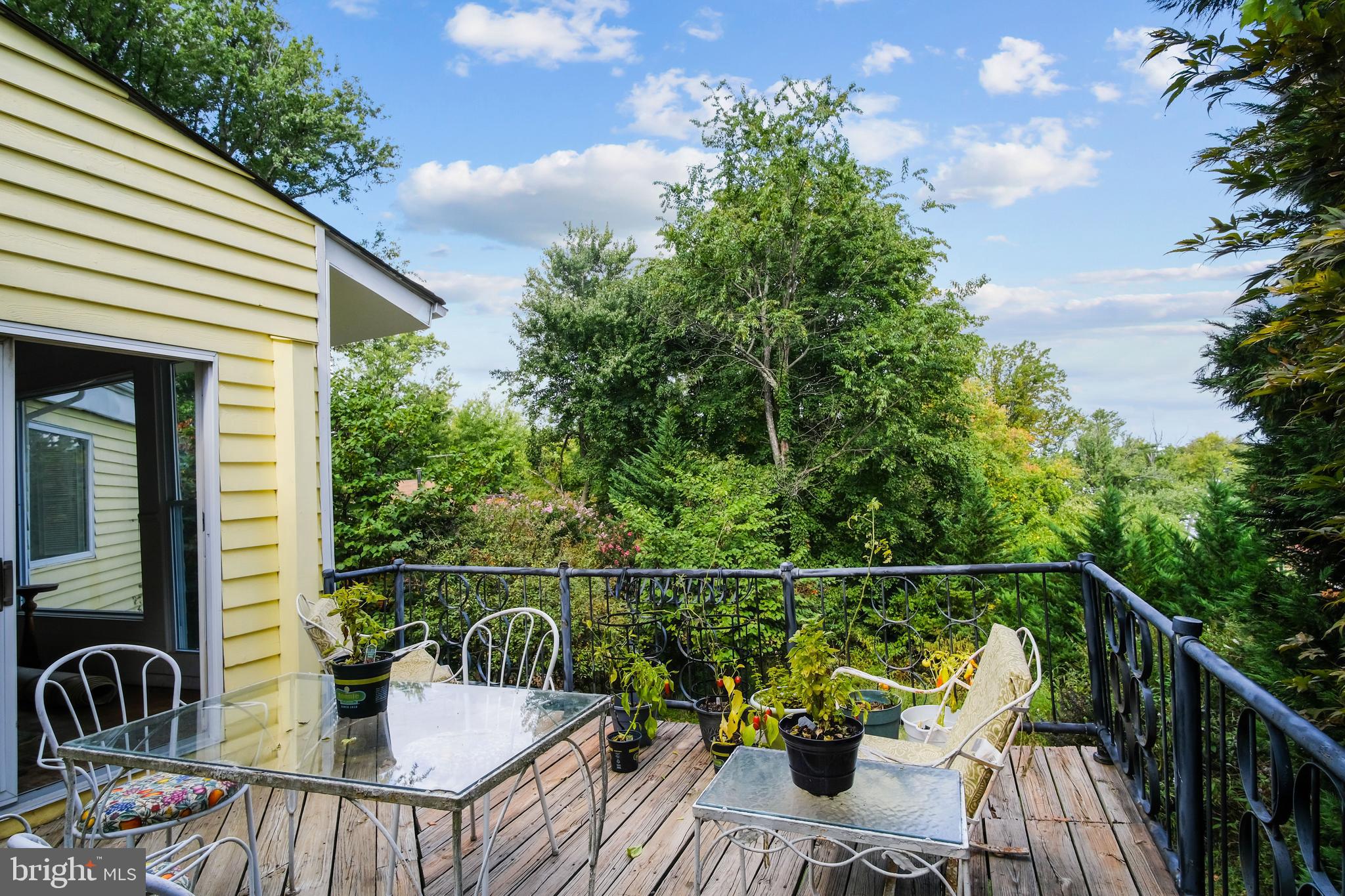 RIVERVIEW - Residential