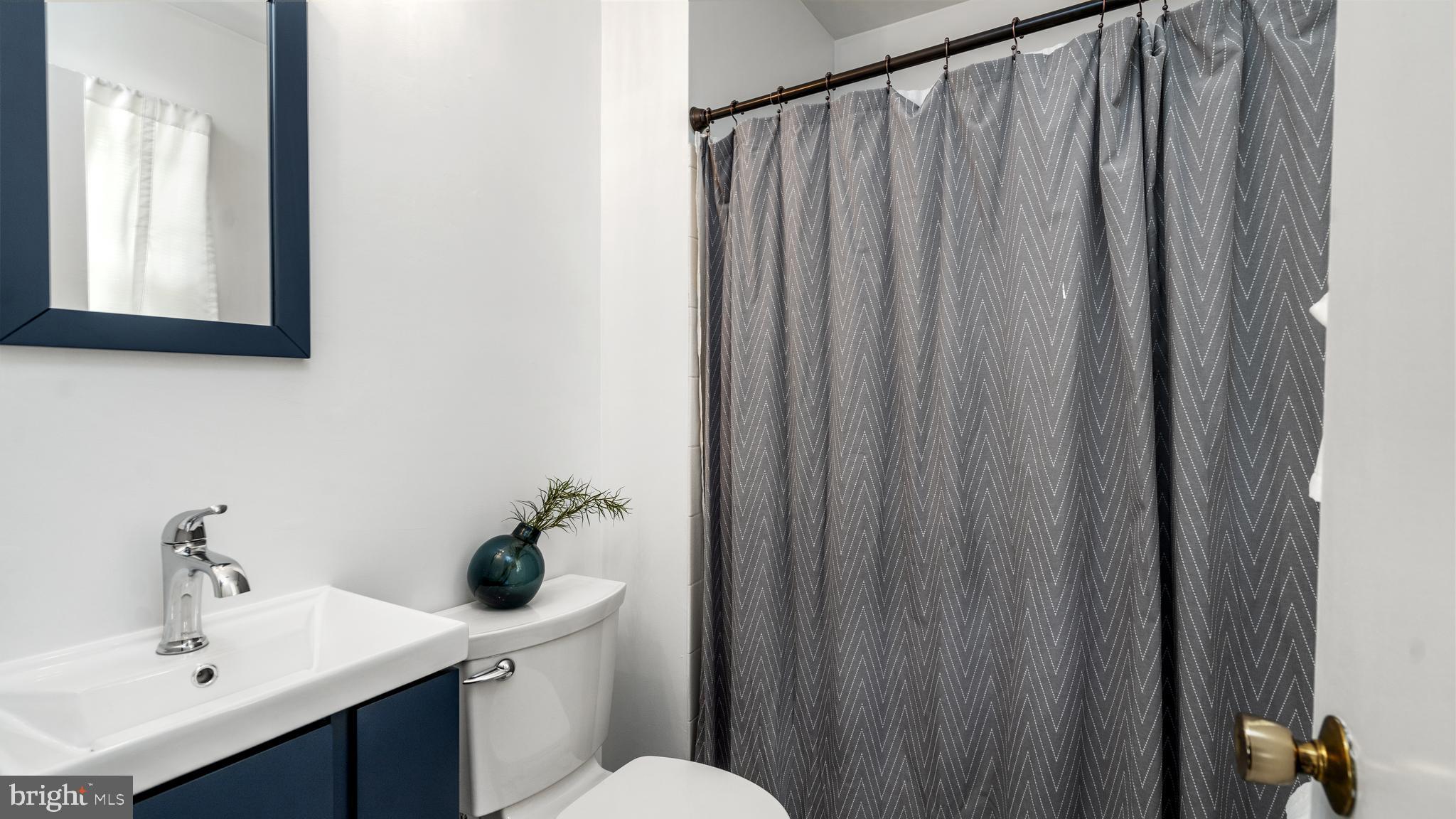 LOUDOUN VALLEY HEIGHTS - Residential