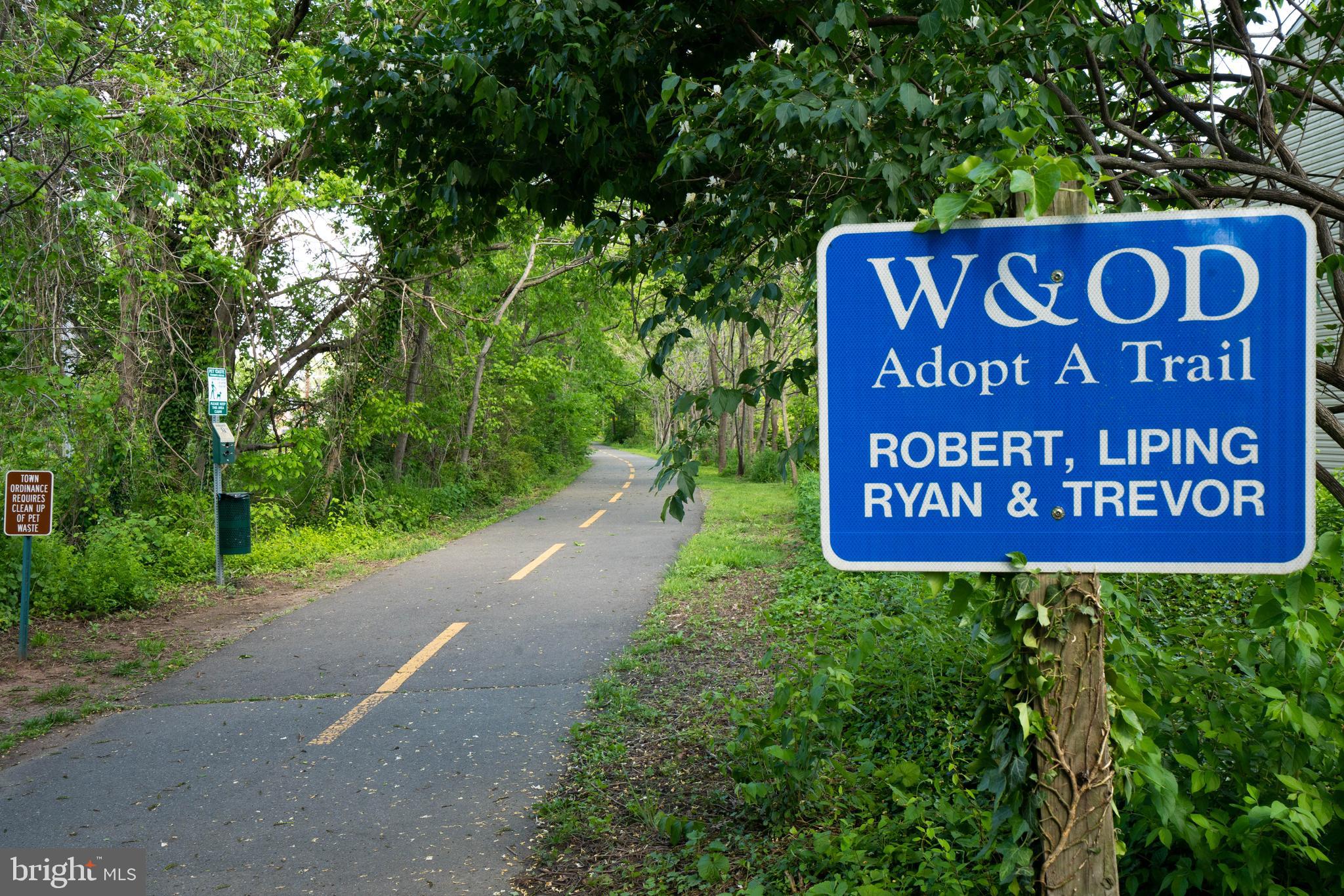 LOUDOUN VALLEY HEIGHTS - Residential
