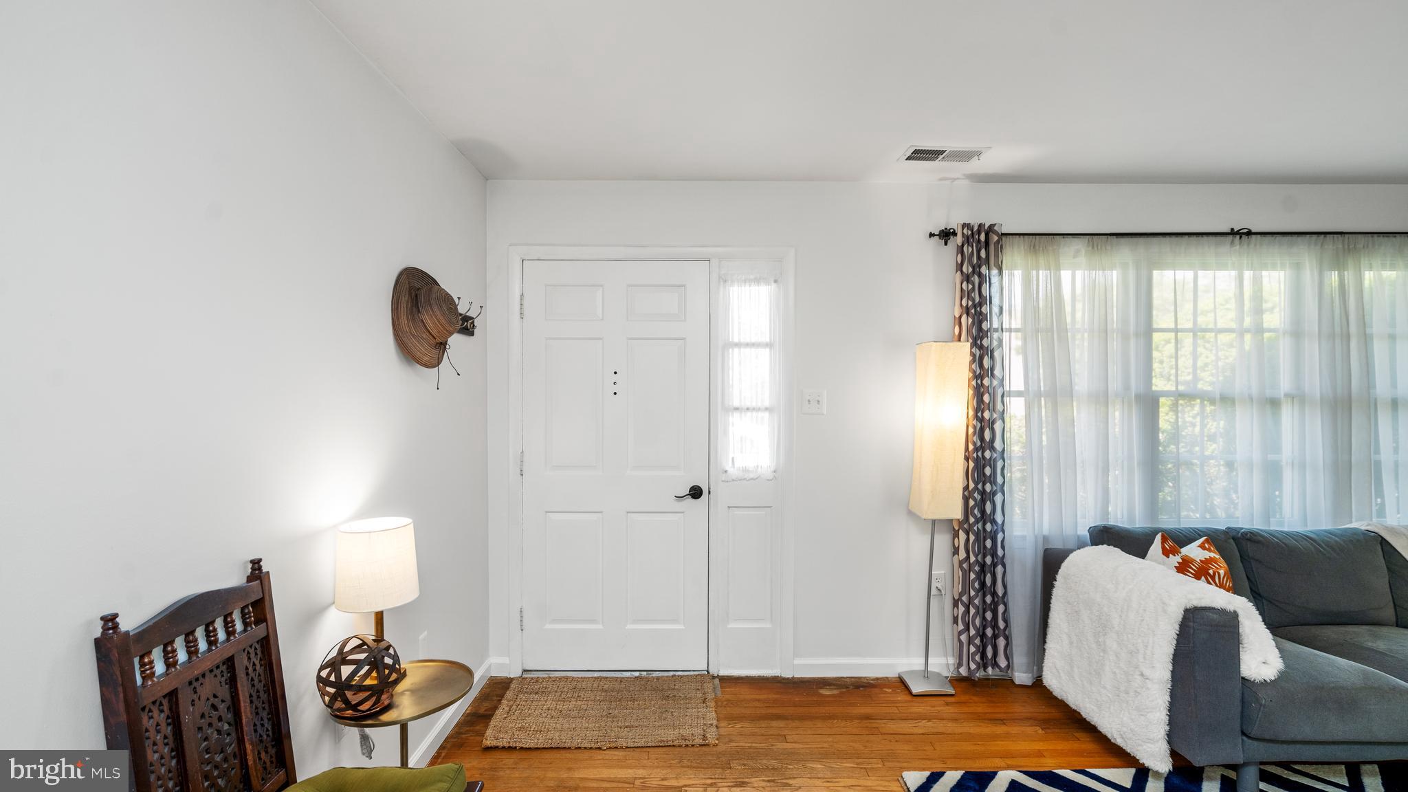 LOUDOUN VALLEY HEIGHTS - Residential