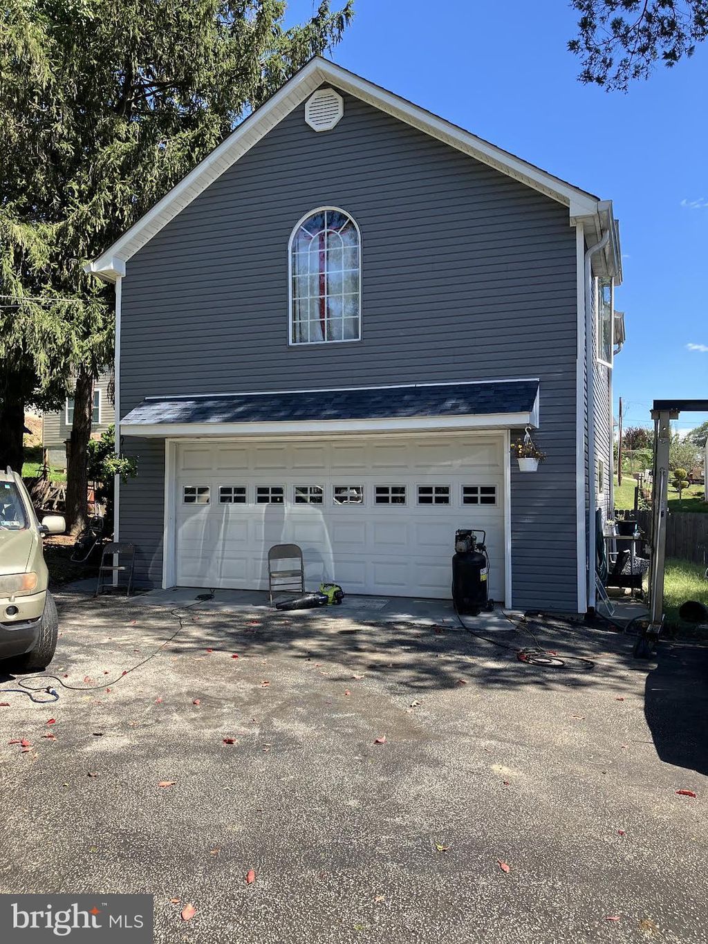 Photo of 15 Oakland Road, BROOMALL, PA 19008 (MLS # PADE2099560)