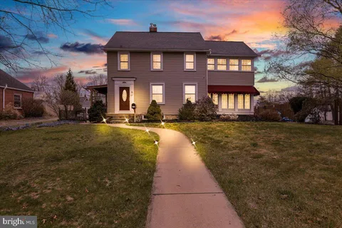 1301 Elm St, Lebanon, PA 17042 - MLS#: PALN2019736