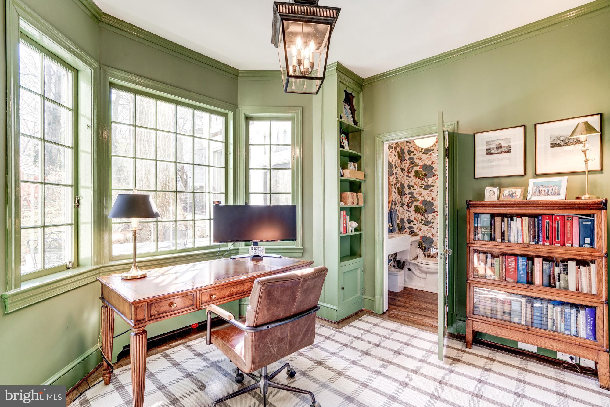 ROLLINGWOOD - Residential