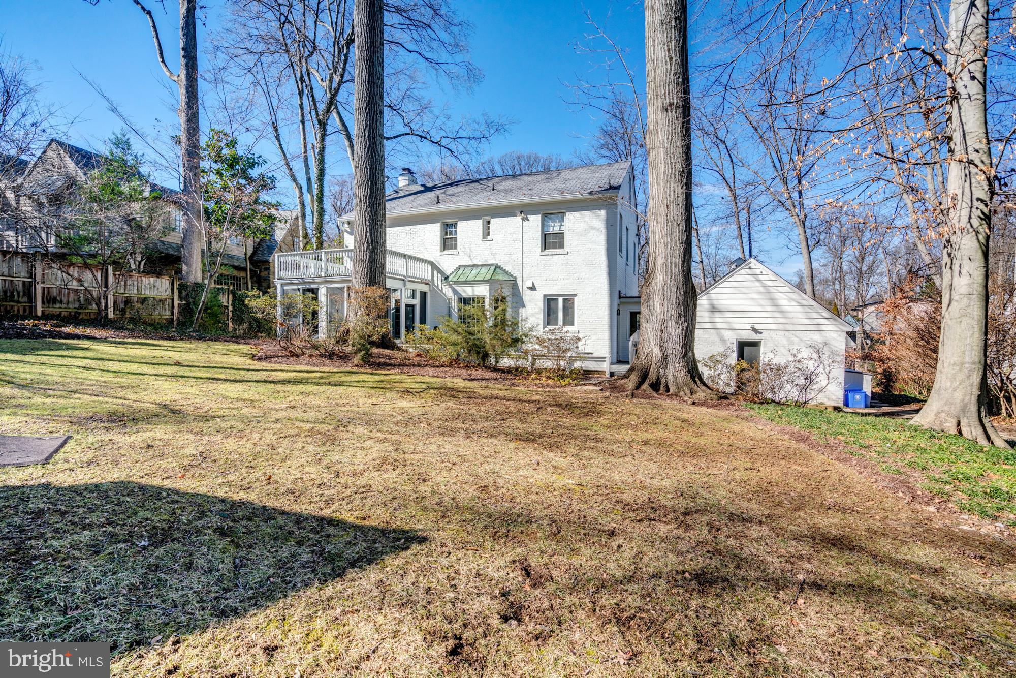 ROLLINGWOOD - Residential