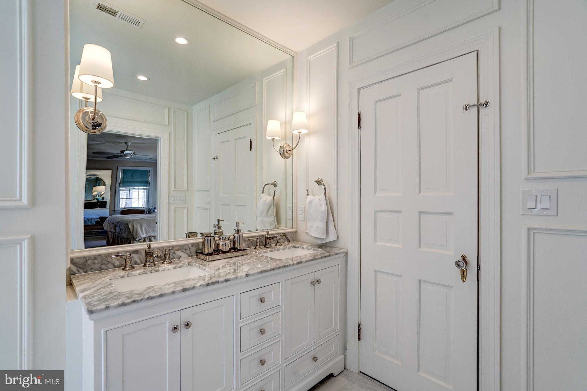 ROLLINGWOOD - Residential