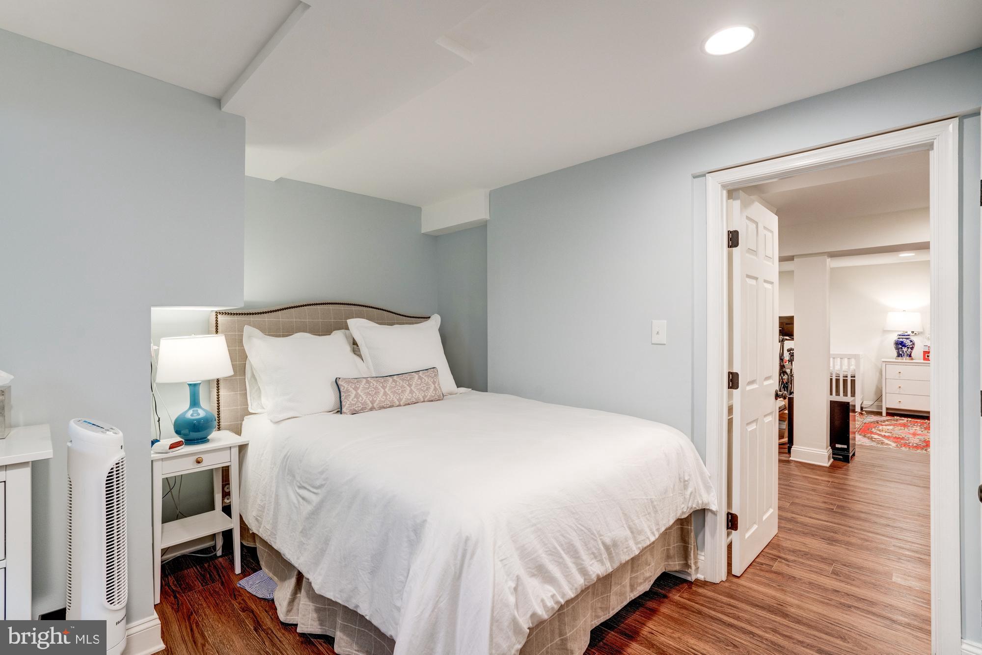 ROLLINGWOOD - Residential