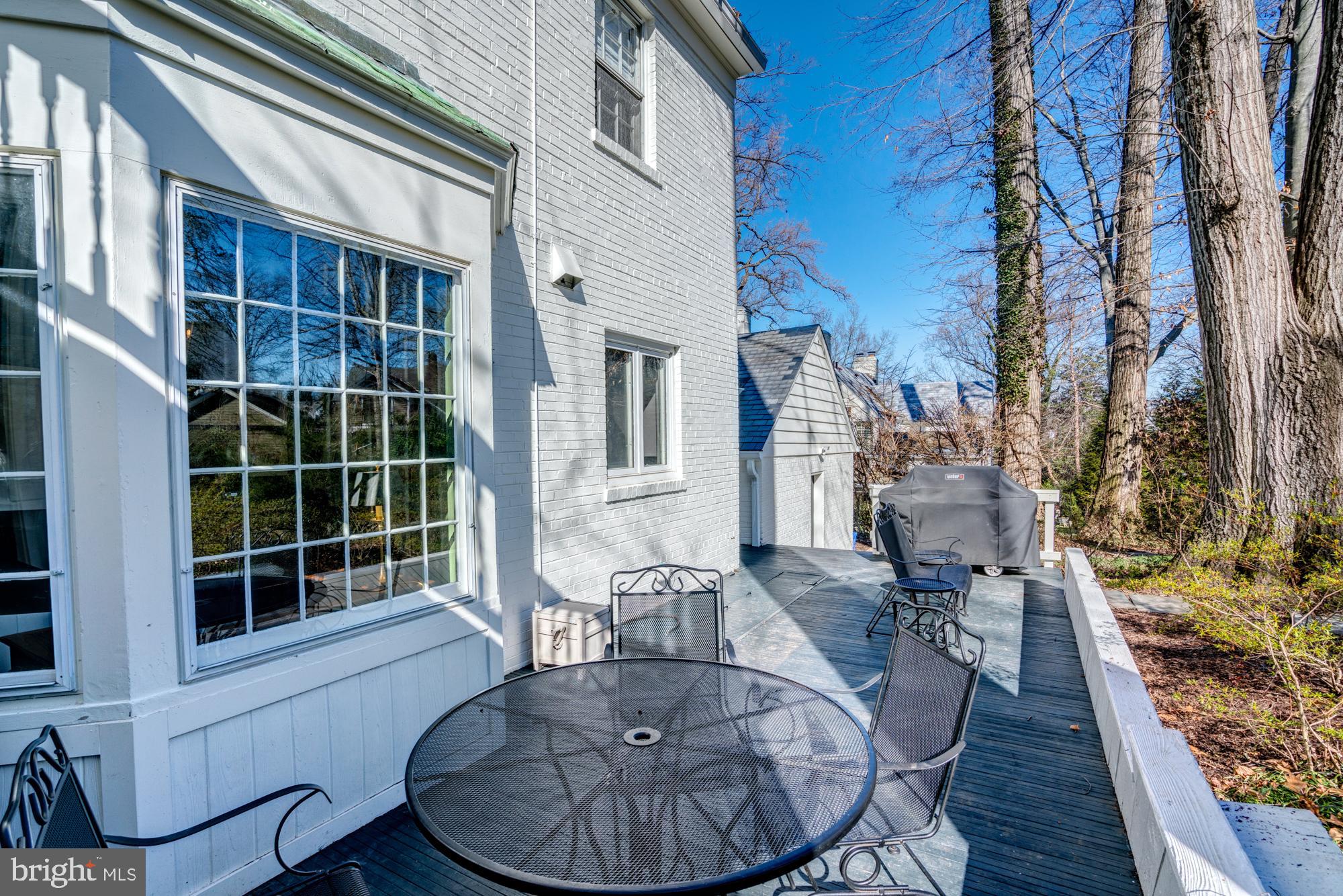 ROLLINGWOOD - Residential