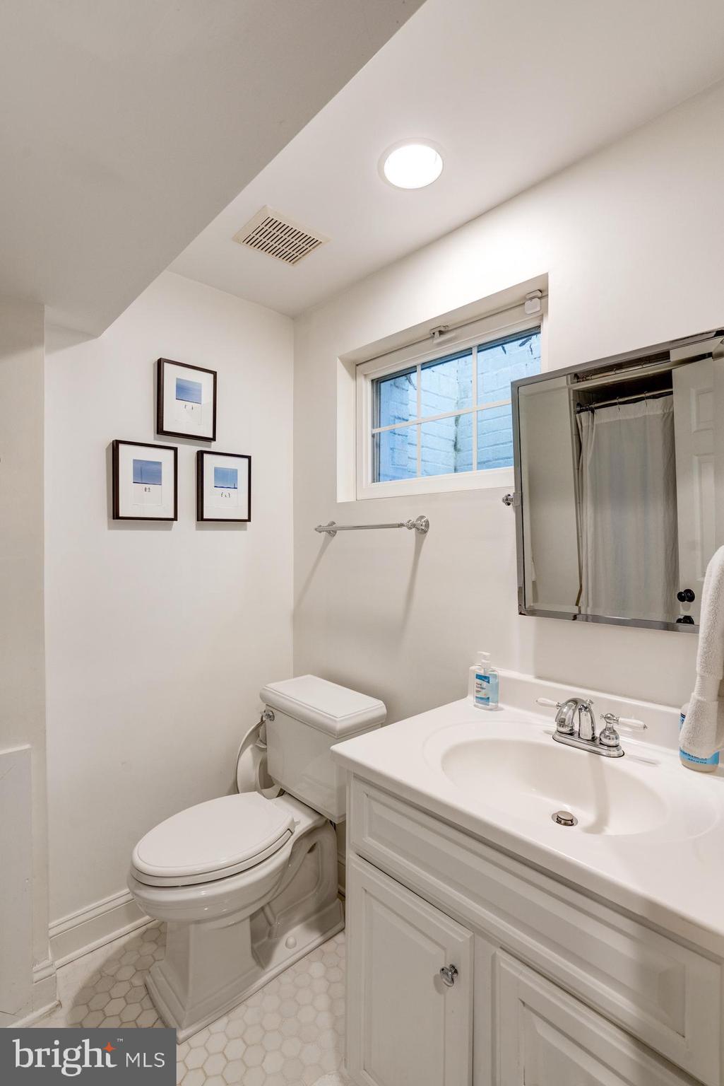 ROLLINGWOOD - Residential