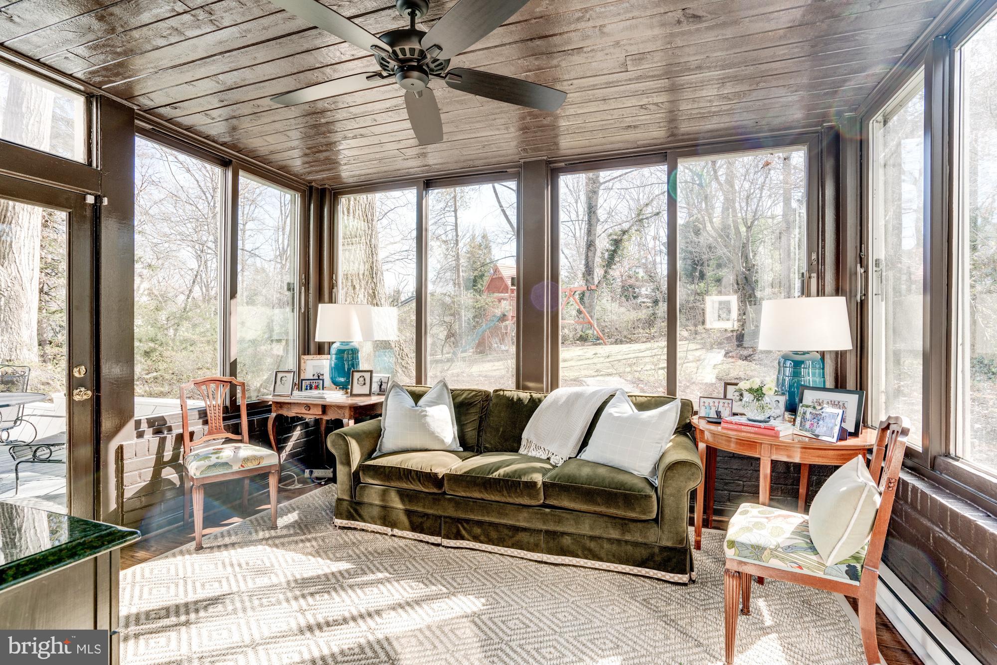 ROLLINGWOOD - Residential