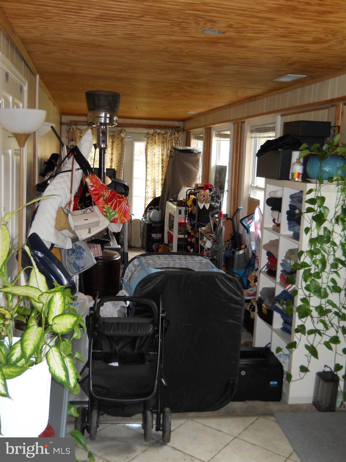 OAKTON - Residential