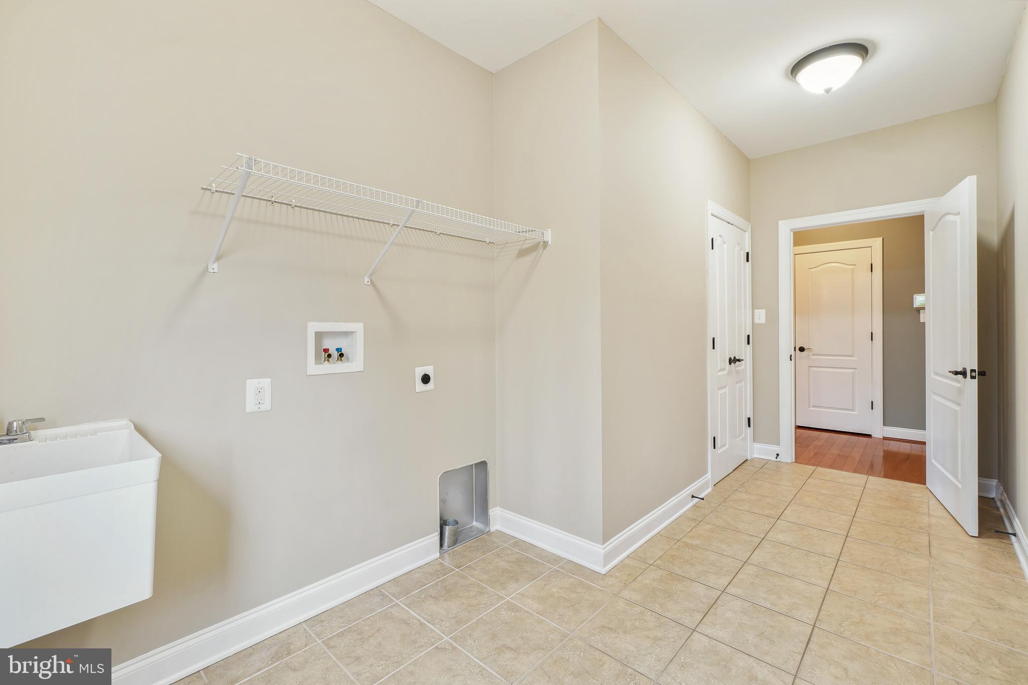 TIMBERNECK - Residential