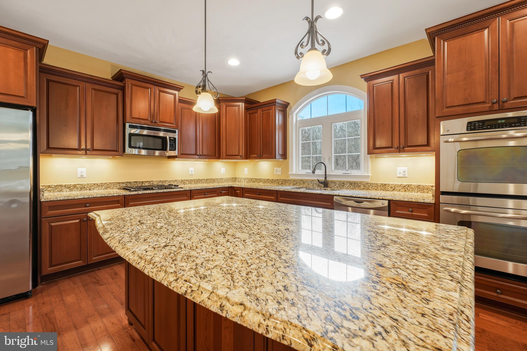 TIMBERNECK - Residential