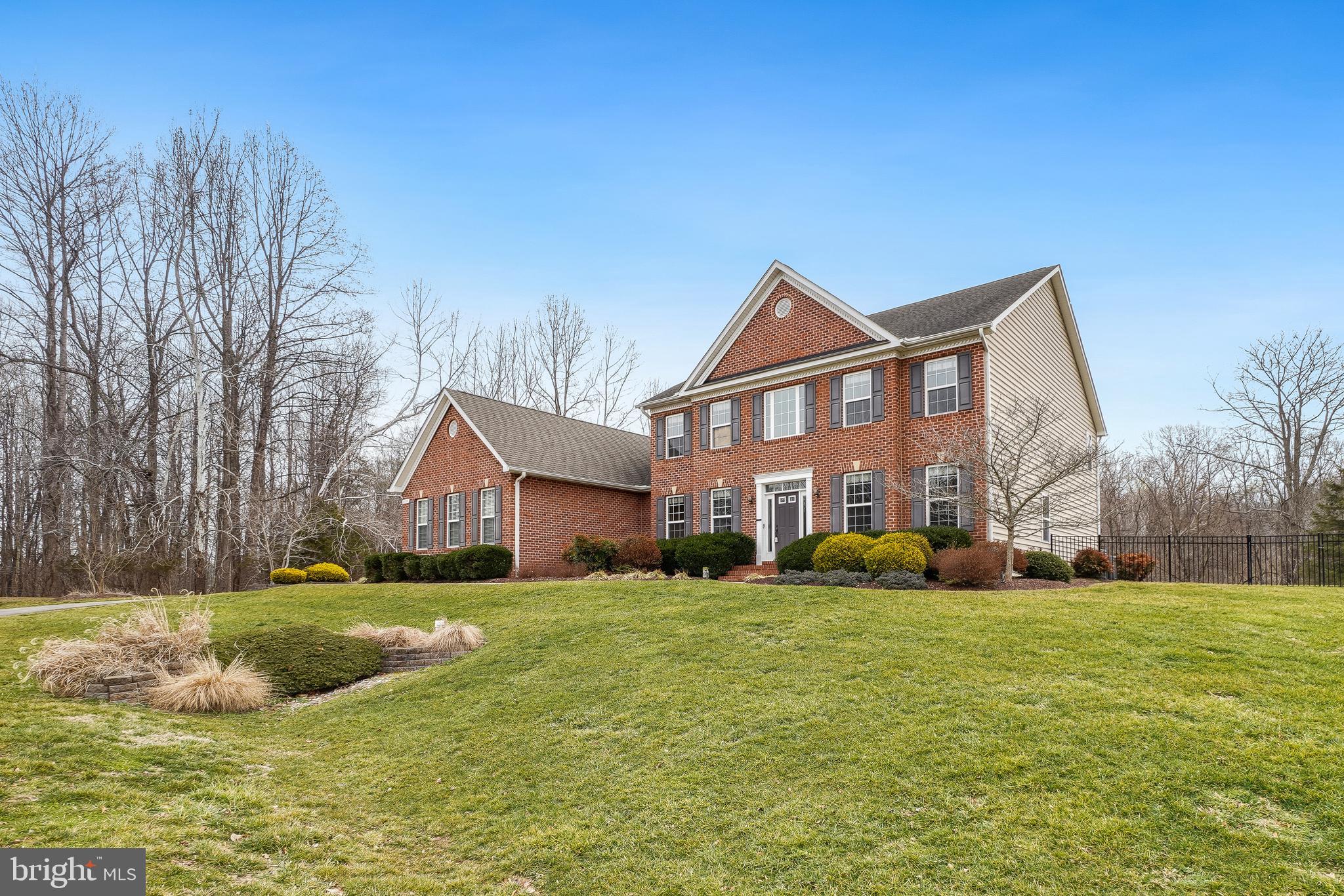 TIMBERNECK - Residential