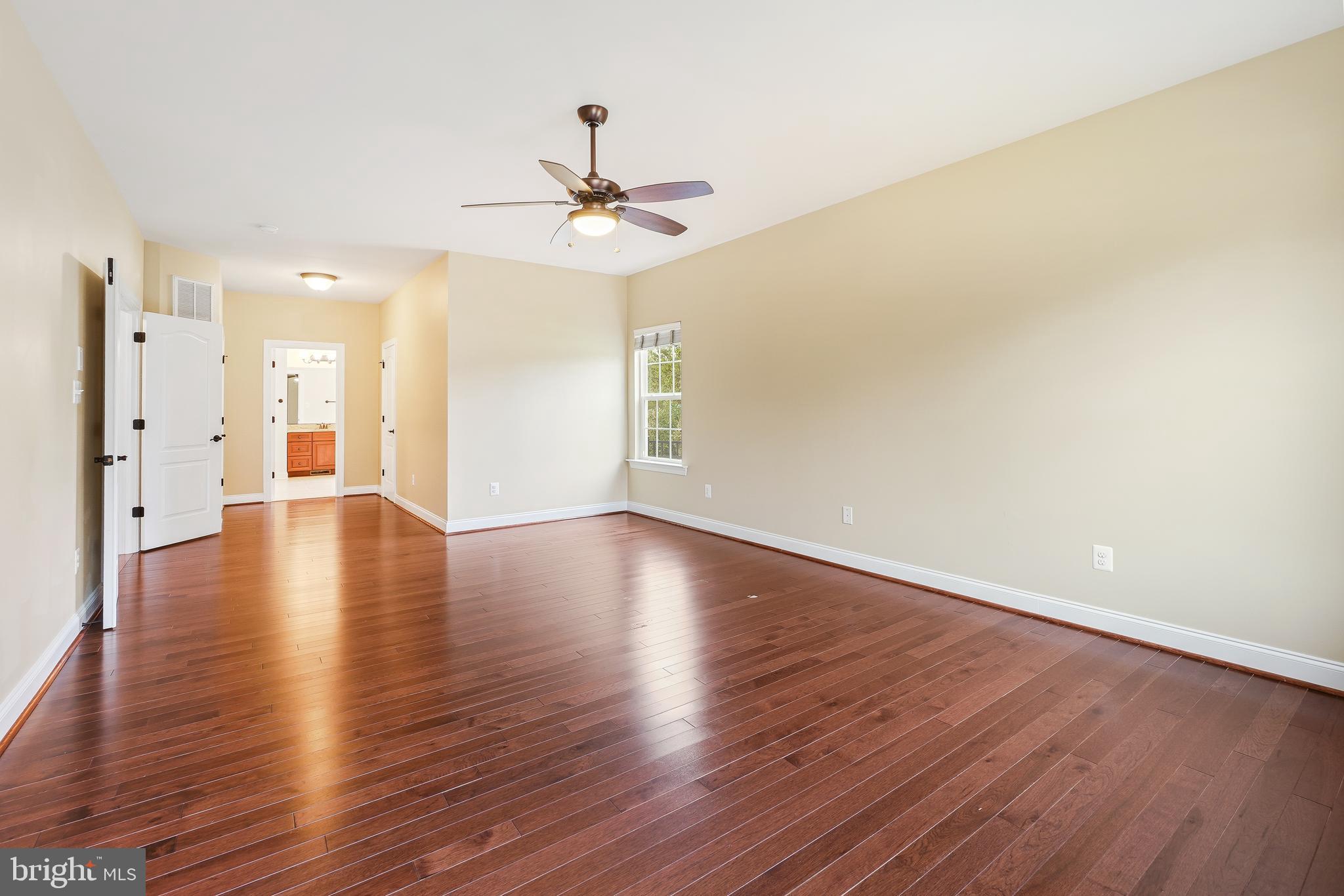 TIMBERNECK - Residential