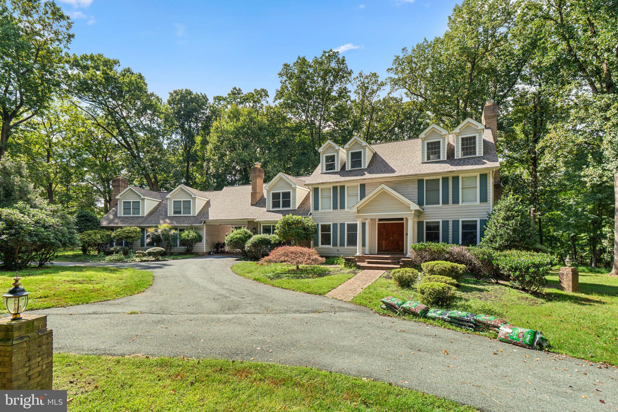 12601 GOLDEN OAK DRIVE