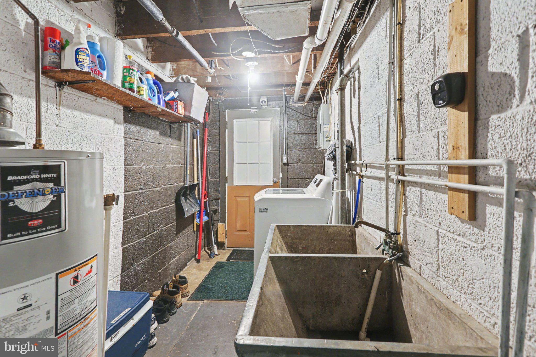 MELROSE GARDENS - Residential