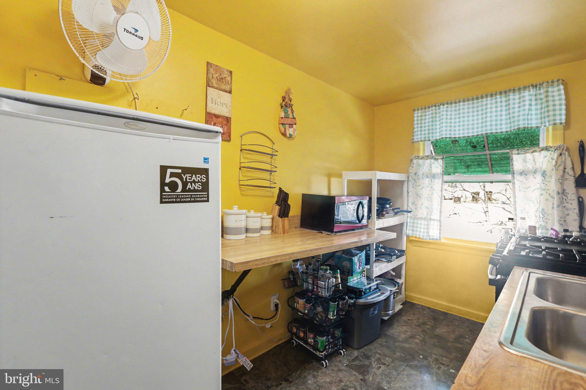 MELROSE GARDENS - Residential